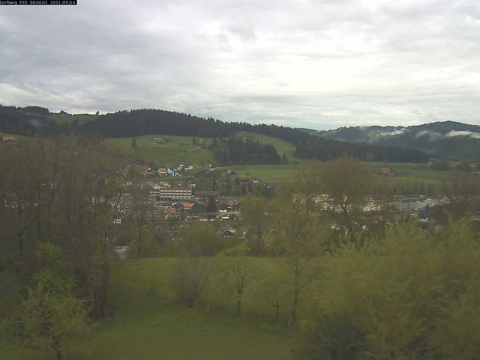 Webcam-Bild: Aussicht vom Dorfberg in Langnau 20210516-080601