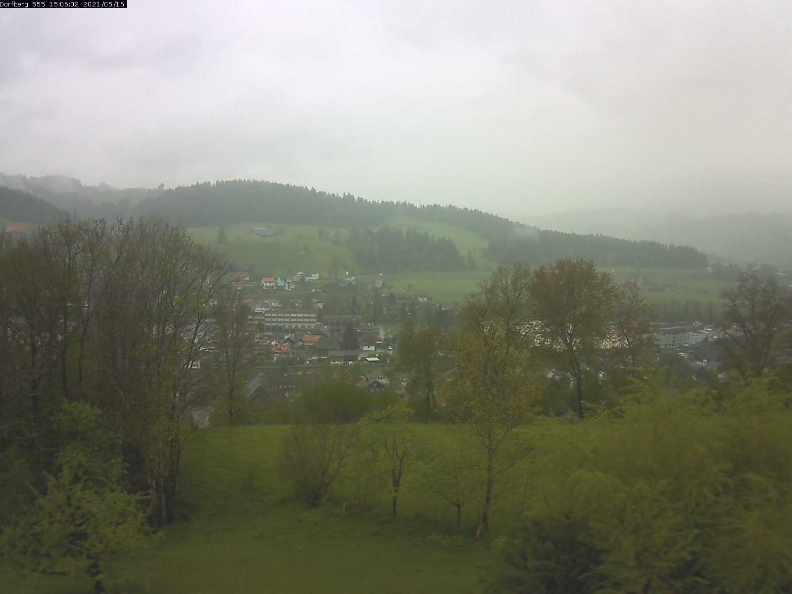 Webcam-Bild: Aussicht vom Dorfberg in Langnau 20210516-150601