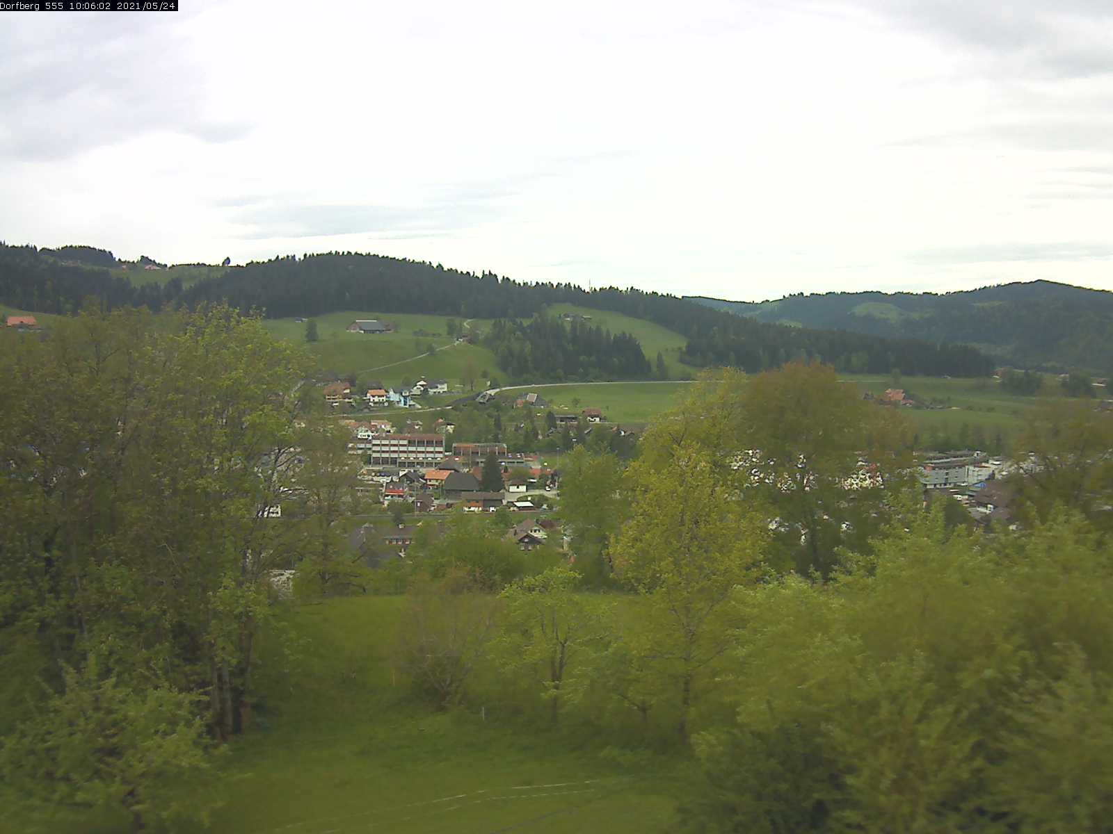 Webcam-Bild: Aussicht vom Dorfberg in Langnau 20210524-100601