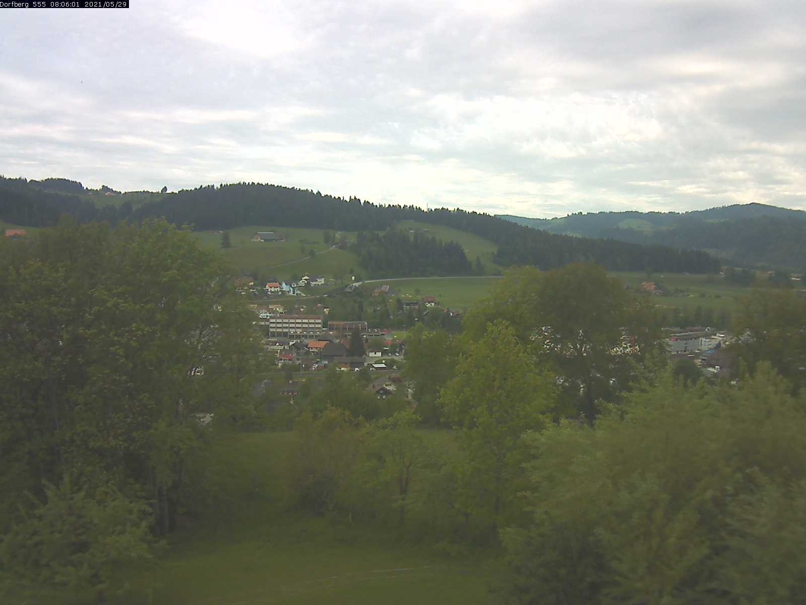 Webcam-Bild: Aussicht vom Dorfberg in Langnau 20210529-080601