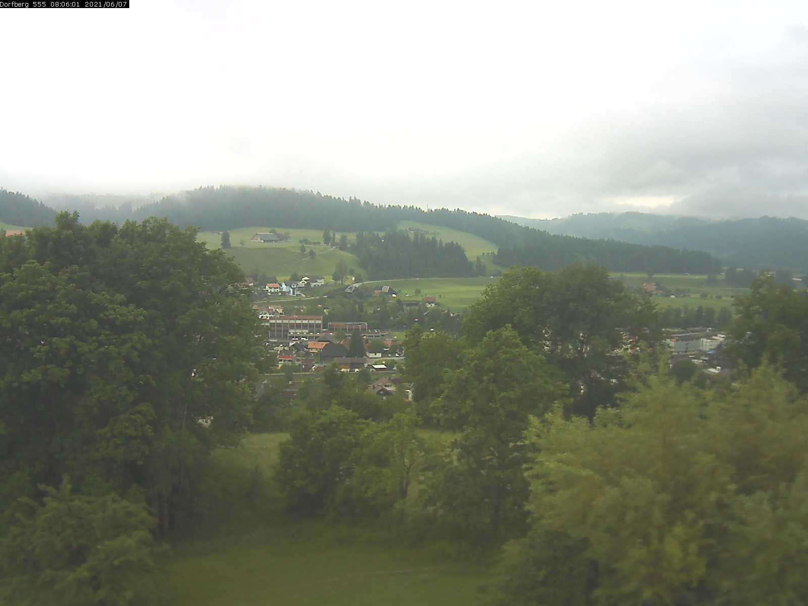 Webcam-Bild: Aussicht vom Dorfberg in Langnau 20210607-080601