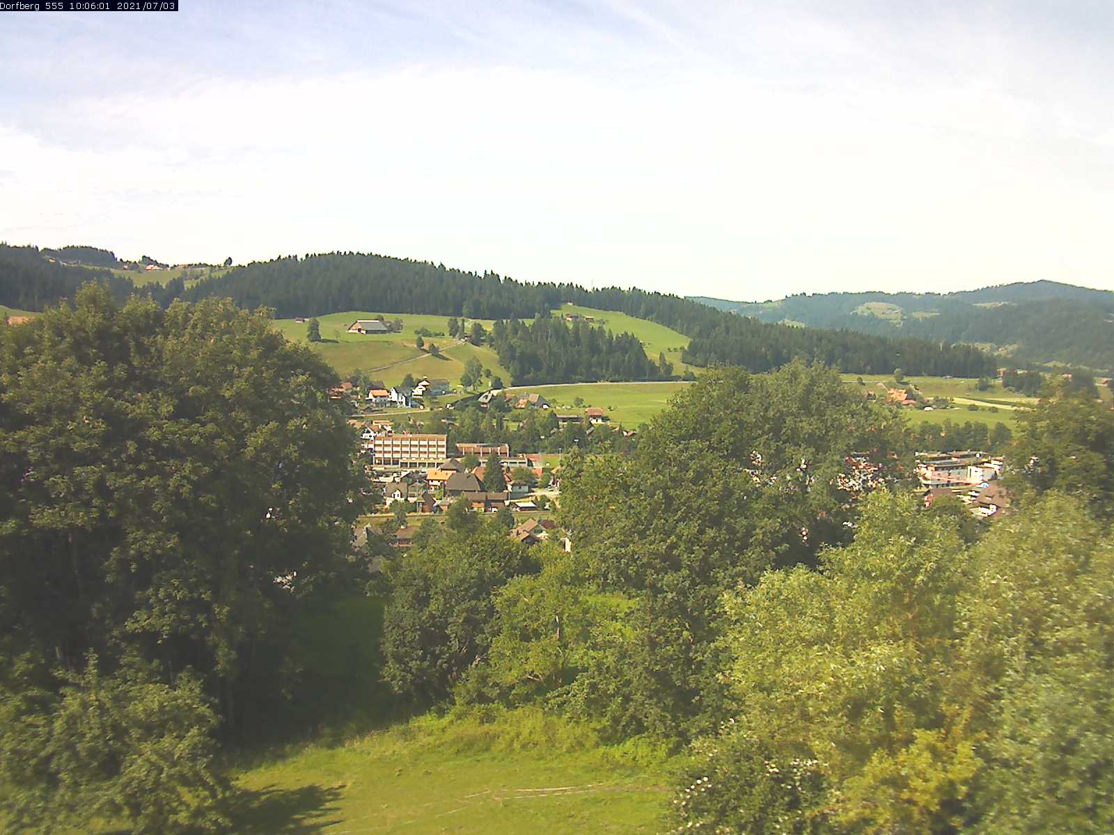 Webcam-Bild: Aussicht vom Dorfberg in Langnau 20210703-100601