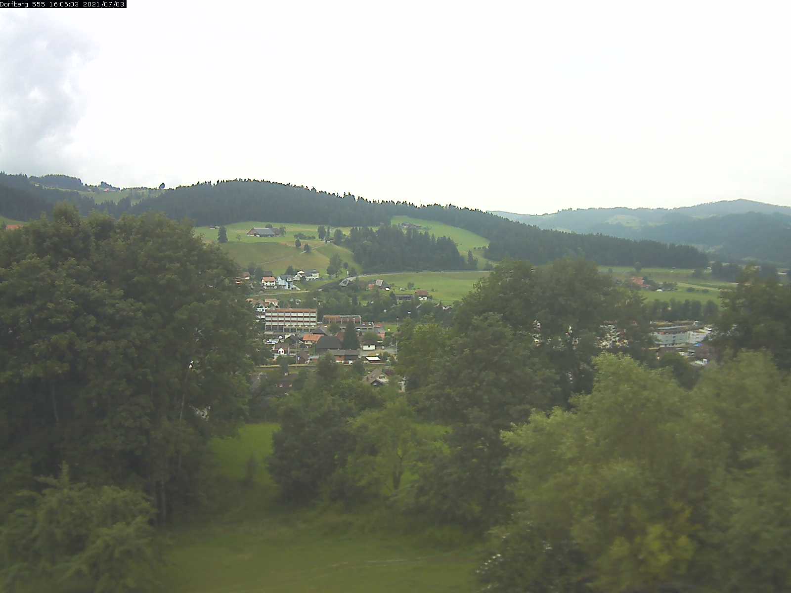 Webcam-Bild: Aussicht vom Dorfberg in Langnau 20210703-160601