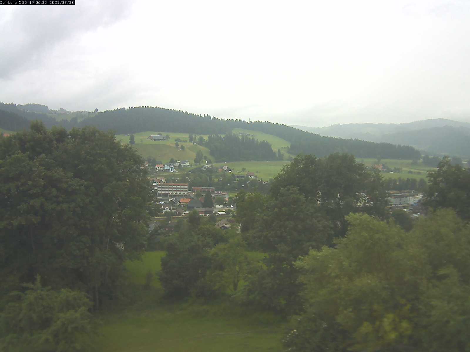 Webcam-Bild: Aussicht vom Dorfberg in Langnau 20210703-170601