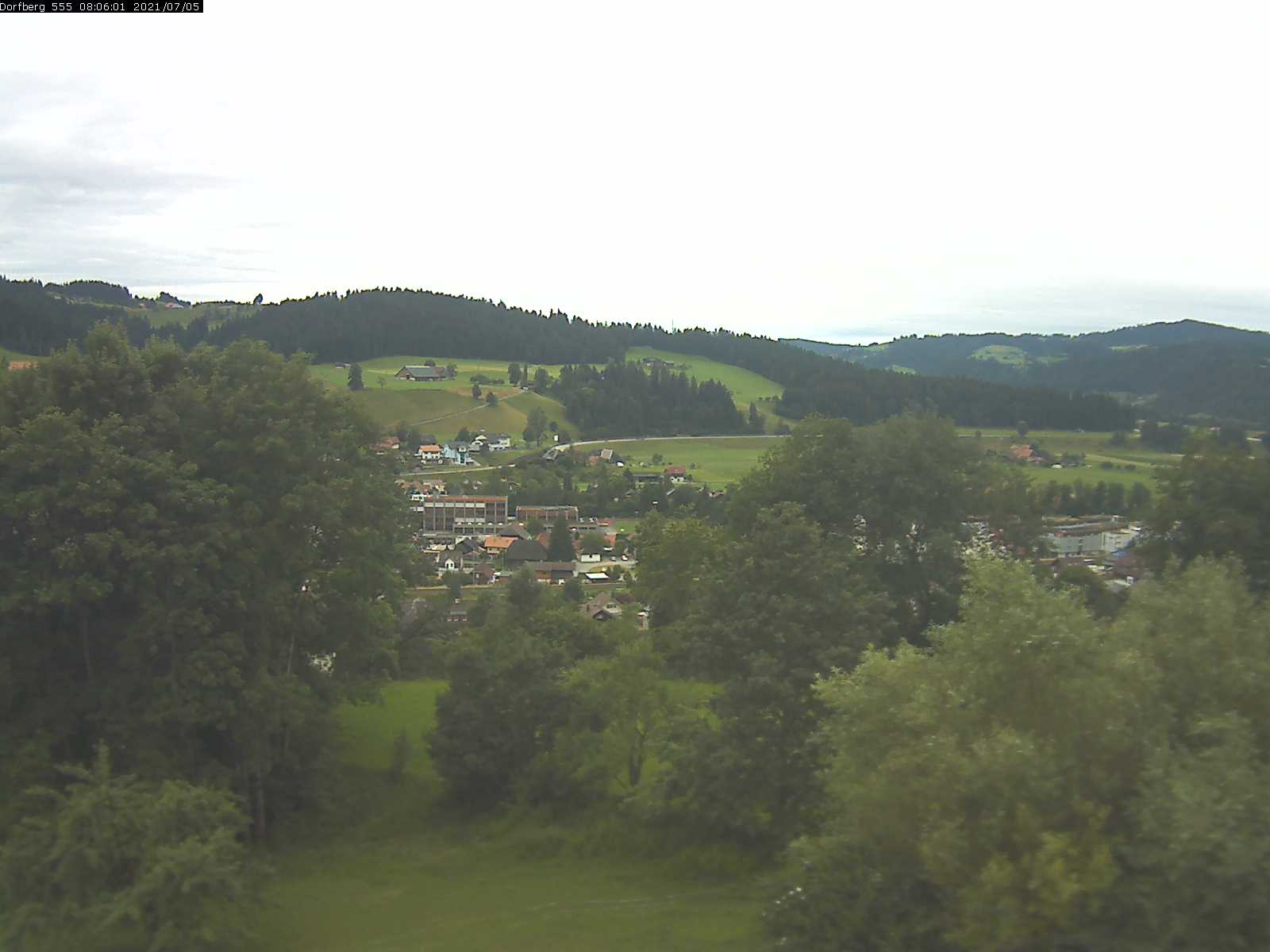Webcam-Bild: Aussicht vom Dorfberg in Langnau 20210705-080601