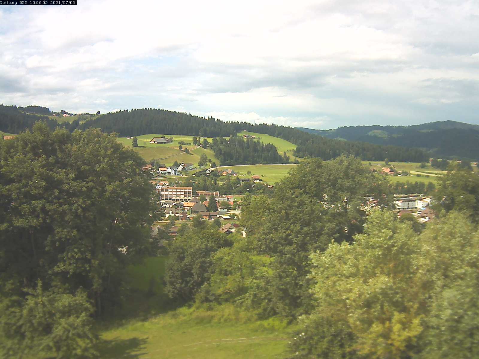 Webcam-Bild: Aussicht vom Dorfberg in Langnau 20210706-100601