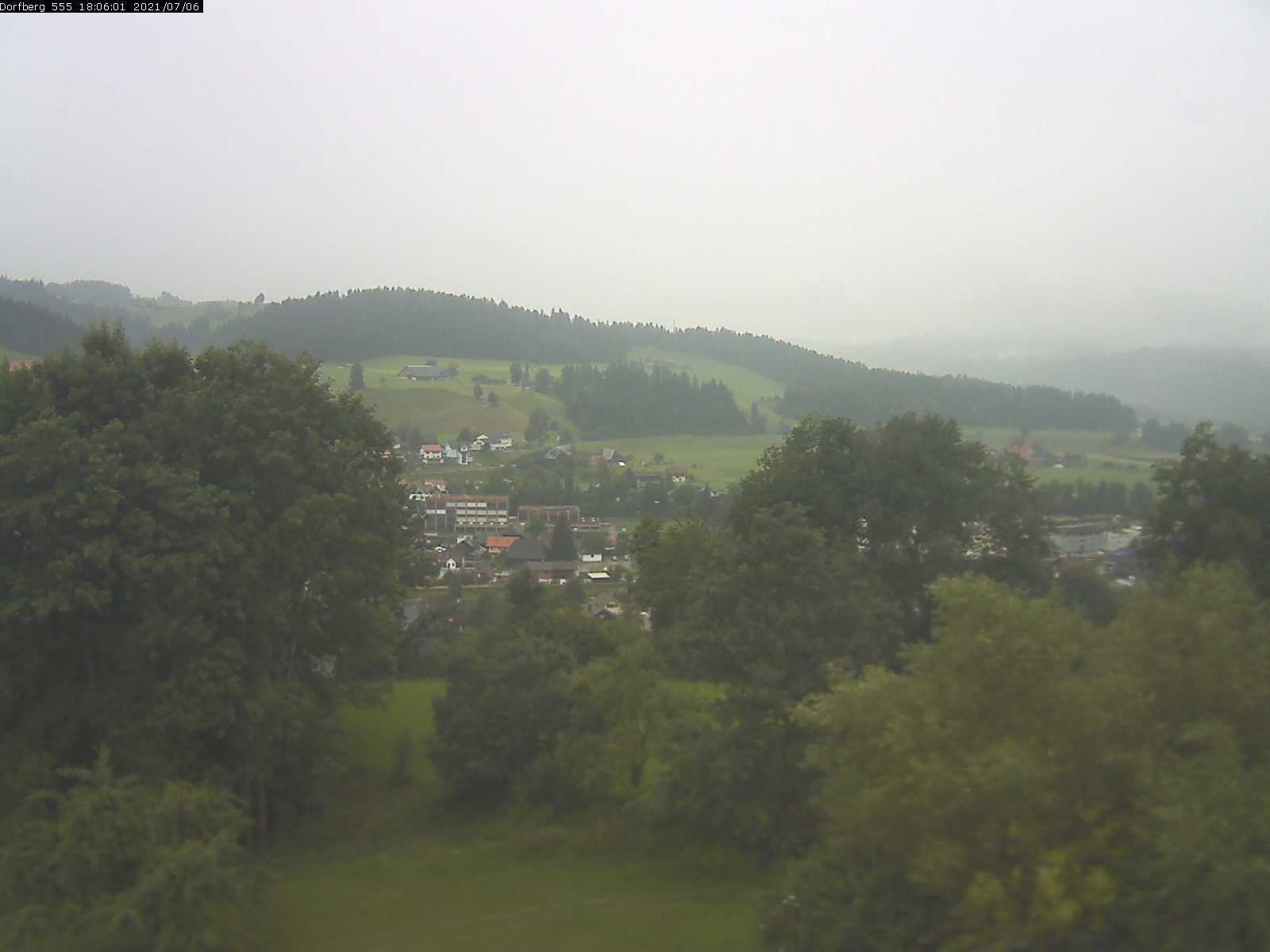 Webcam-Bild: Aussicht vom Dorfberg in Langnau 20210706-180601
