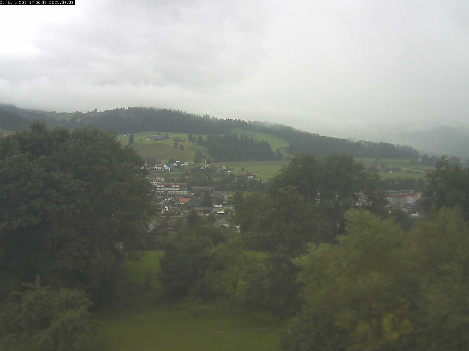 Webcam-Bild: Aussicht vom Dorfberg in Langnau 20210708-170601