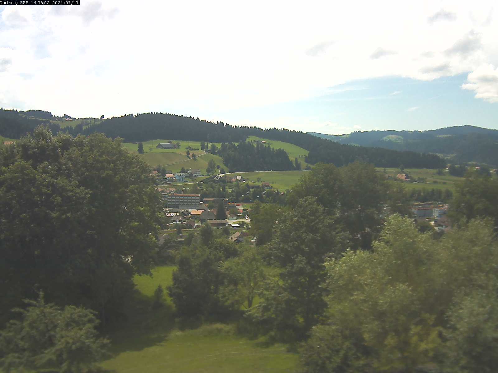 Webcam-Bild: Aussicht vom Dorfberg in Langnau 20210710-140601