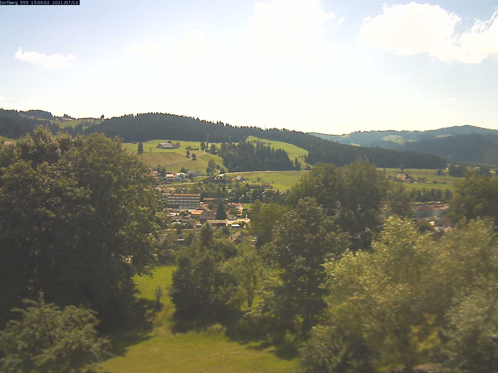 Webcam-Bild: Aussicht vom Dorfberg in Langnau 20210710-150601
