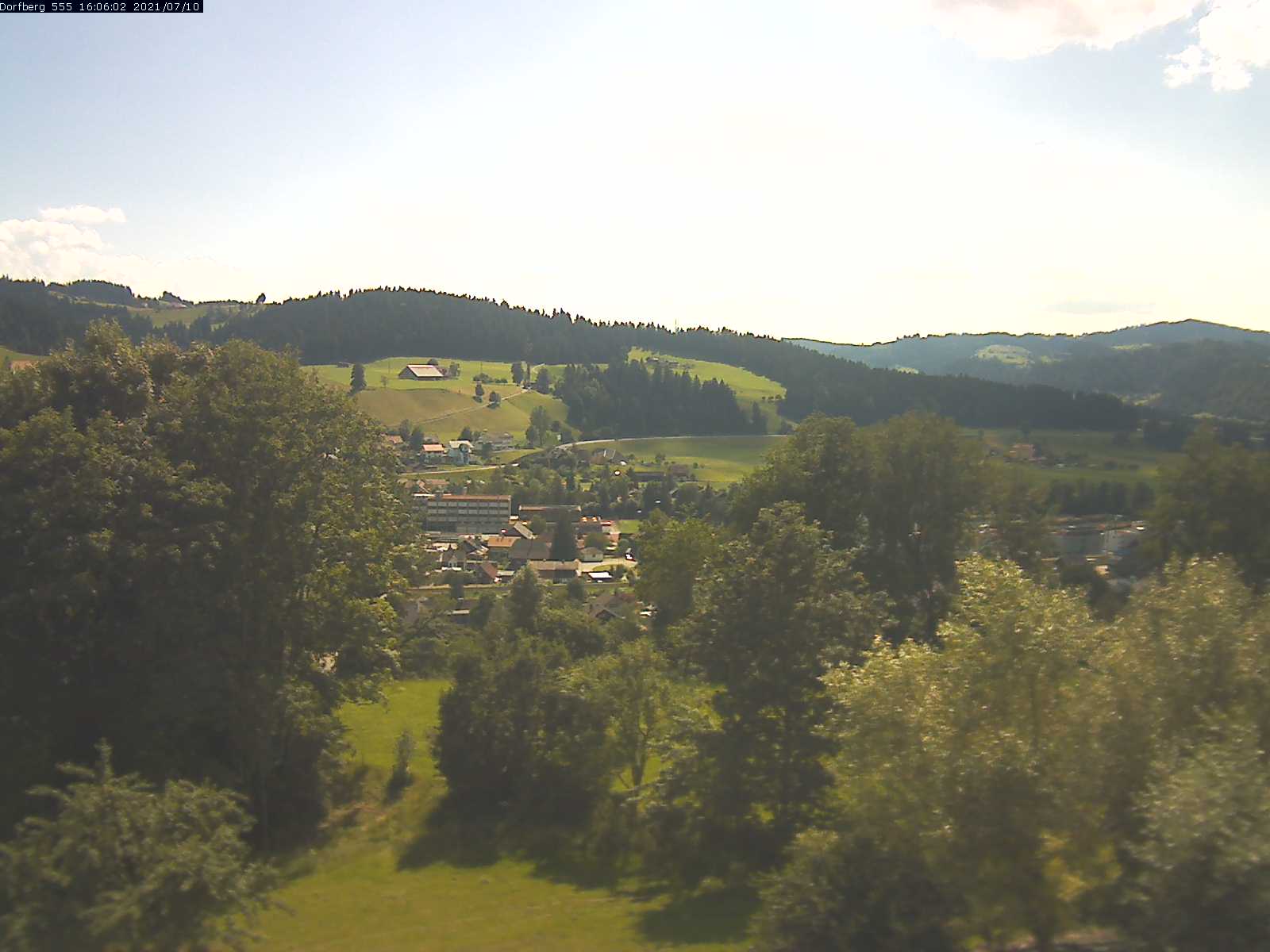 Webcam-Bild: Aussicht vom Dorfberg in Langnau 20210710-160601