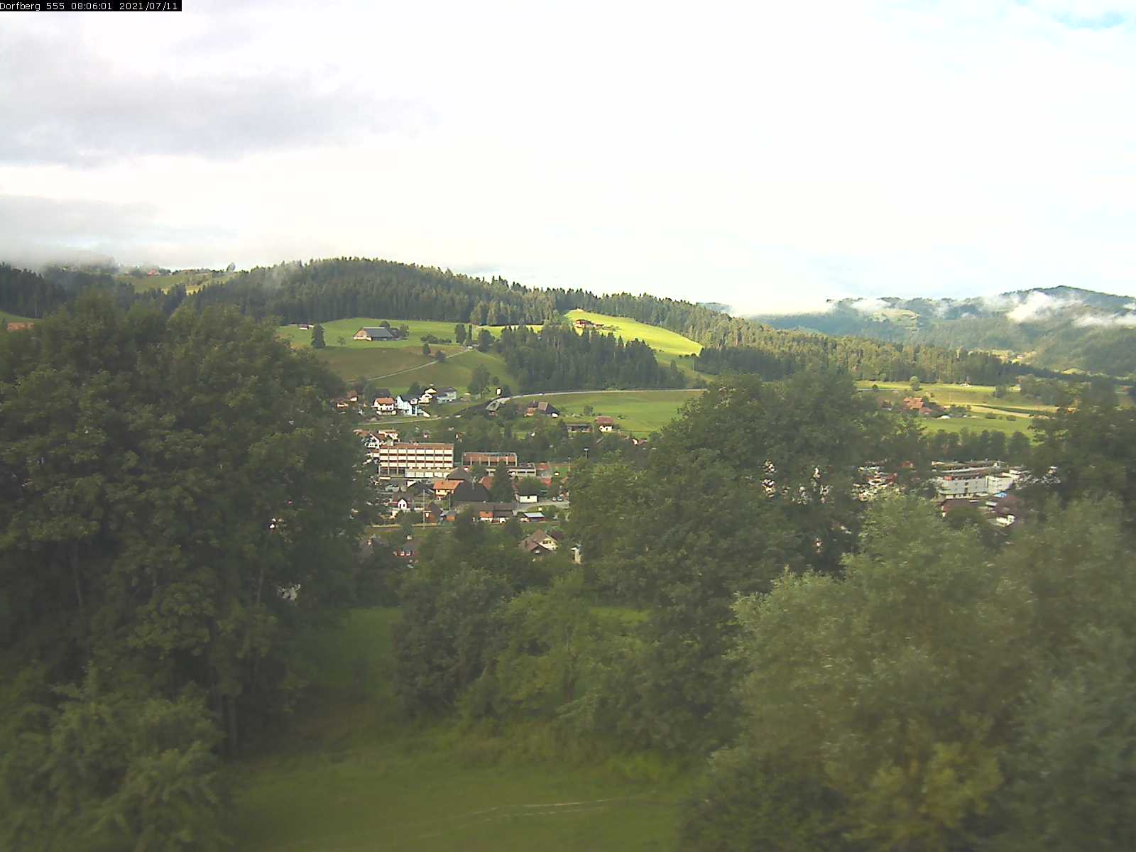 Webcam-Bild: Aussicht vom Dorfberg in Langnau 20210711-080601
