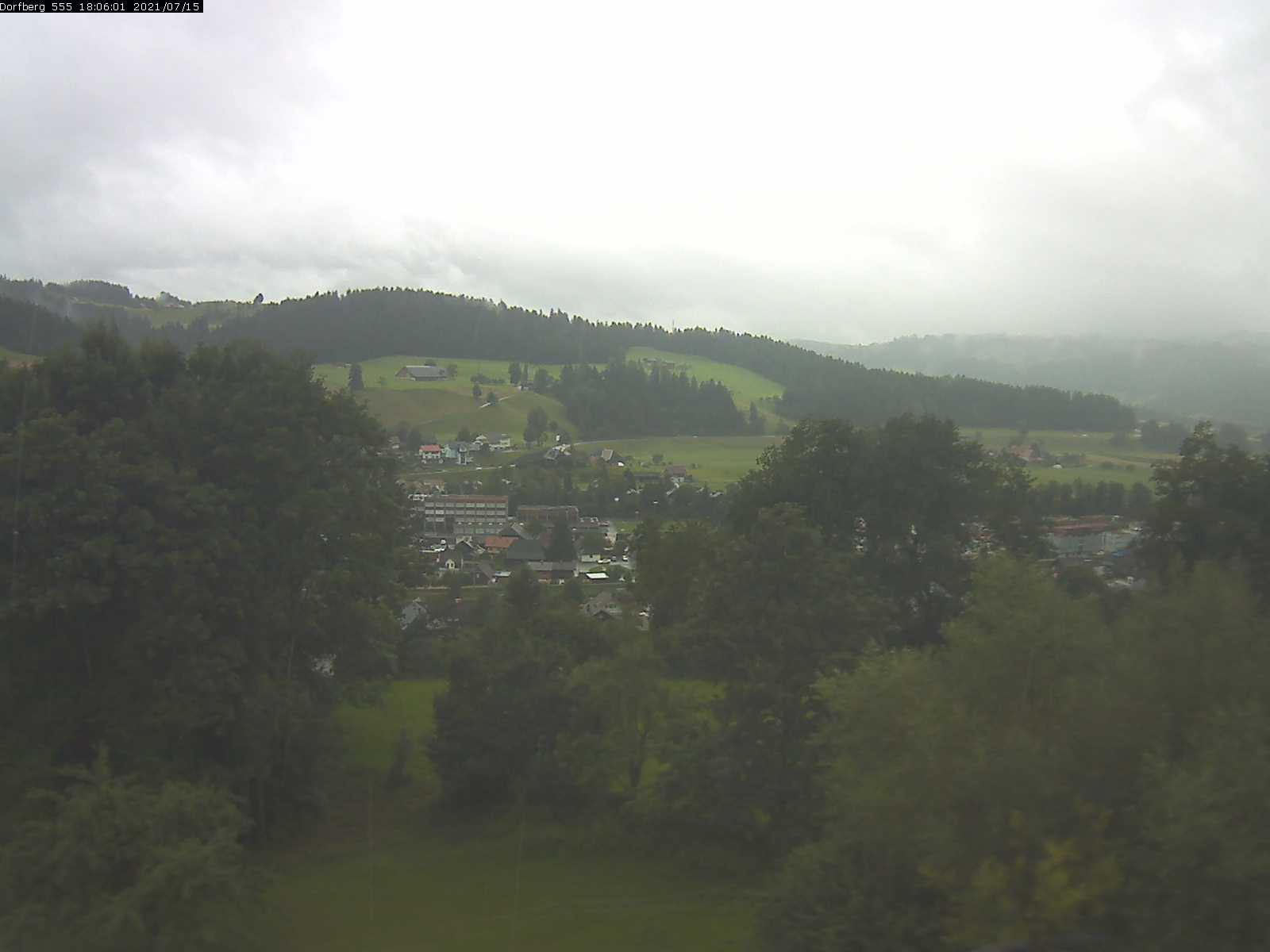 Webcam-Bild: Aussicht vom Dorfberg in Langnau 20210715-180601