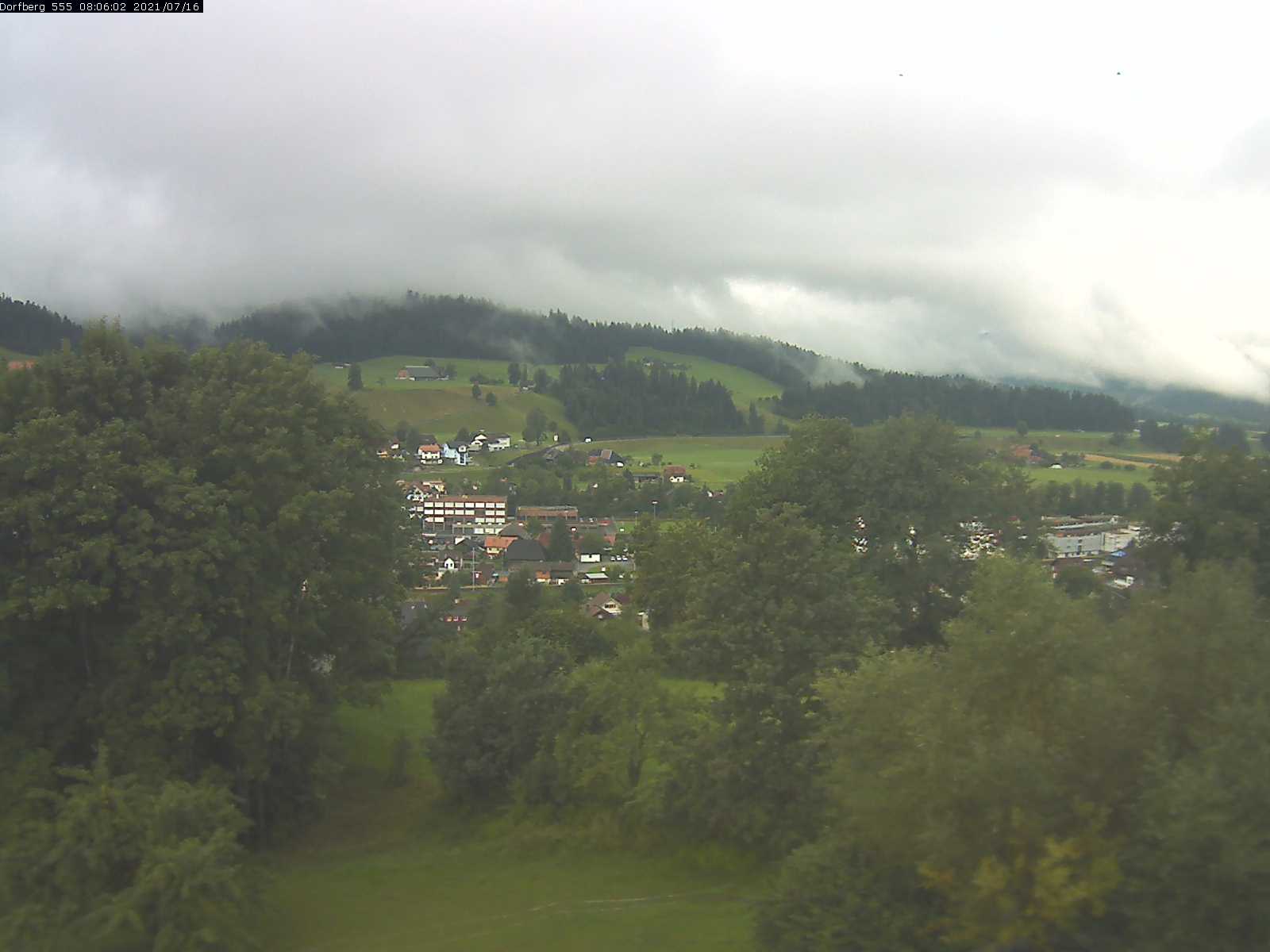 Webcam-Bild: Aussicht vom Dorfberg in Langnau 20210716-080601