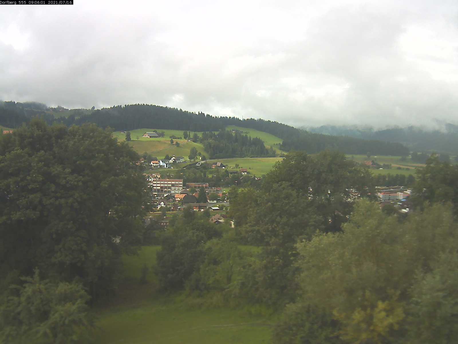 Webcam-Bild: Aussicht vom Dorfberg in Langnau 20210716-090601