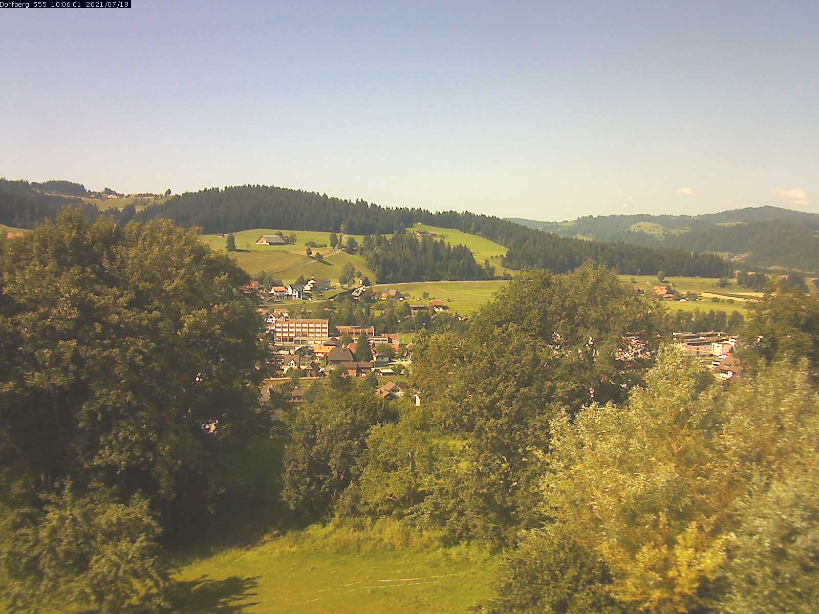 Webcam-Bild: Aussicht vom Dorfberg in Langnau 20210719-100601