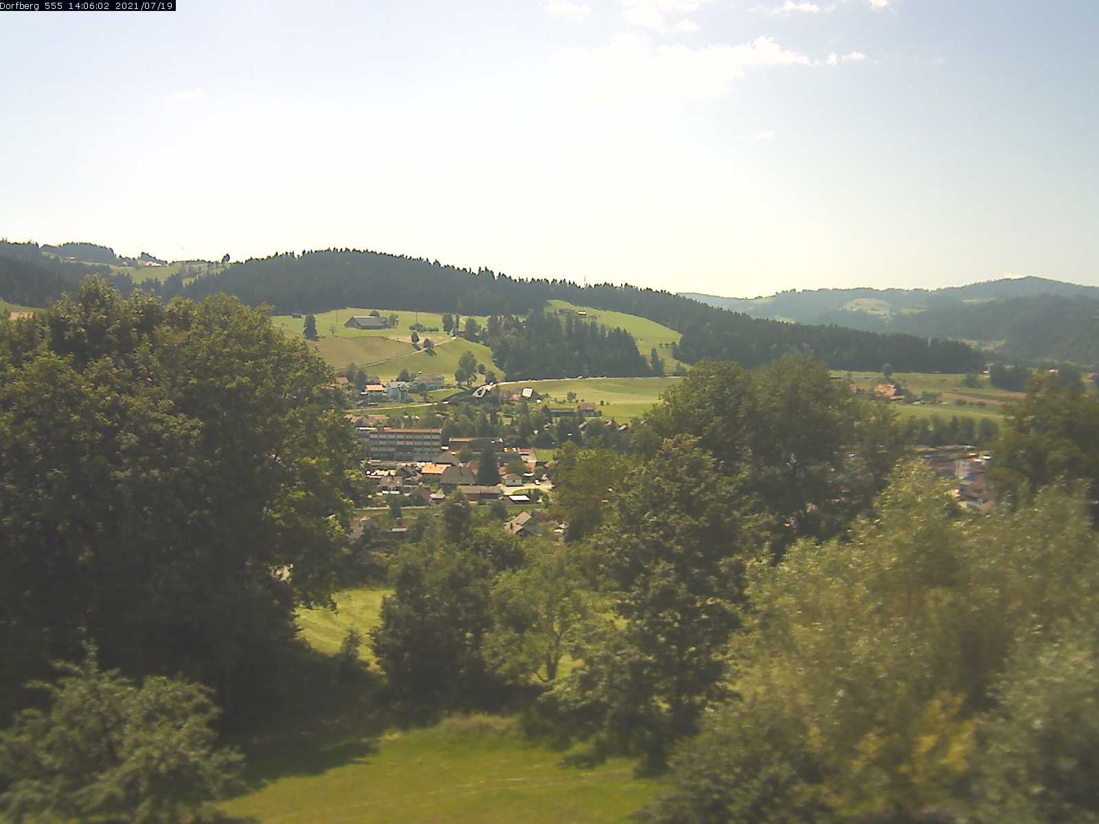 Webcam-Bild: Aussicht vom Dorfberg in Langnau 20210719-140601