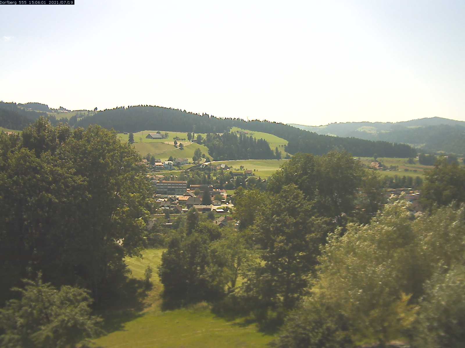 Webcam-Bild: Aussicht vom Dorfberg in Langnau 20210719-150601
