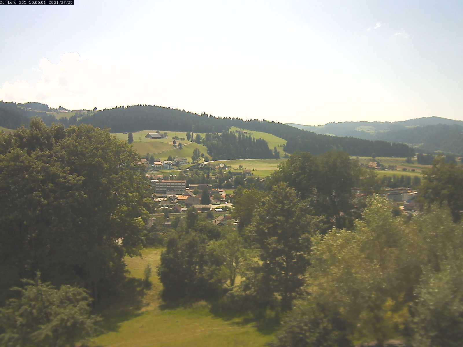 Webcam-Bild: Aussicht vom Dorfberg in Langnau 20210720-150601
