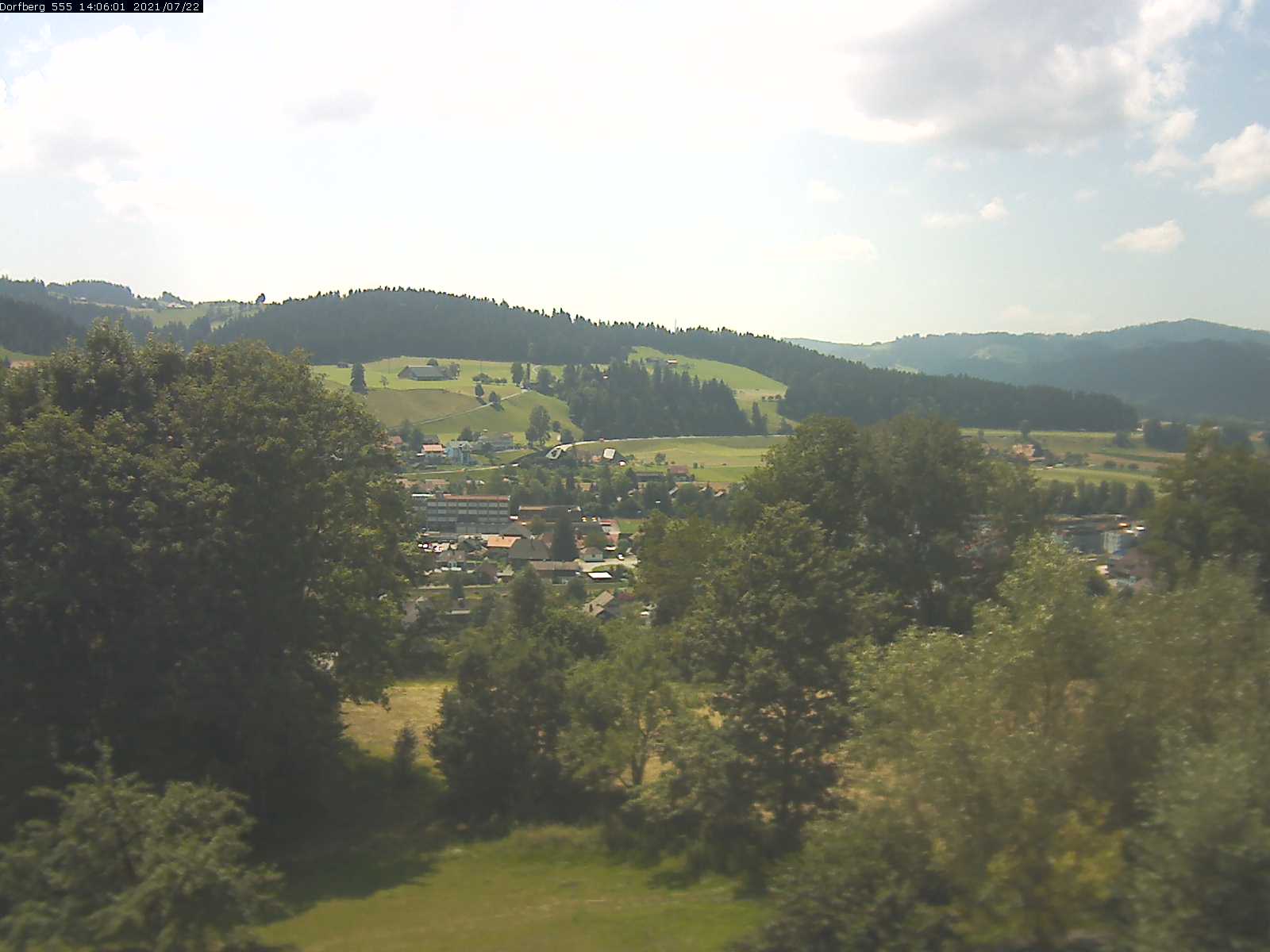 Webcam-Bild: Aussicht vom Dorfberg in Langnau 20210722-140601