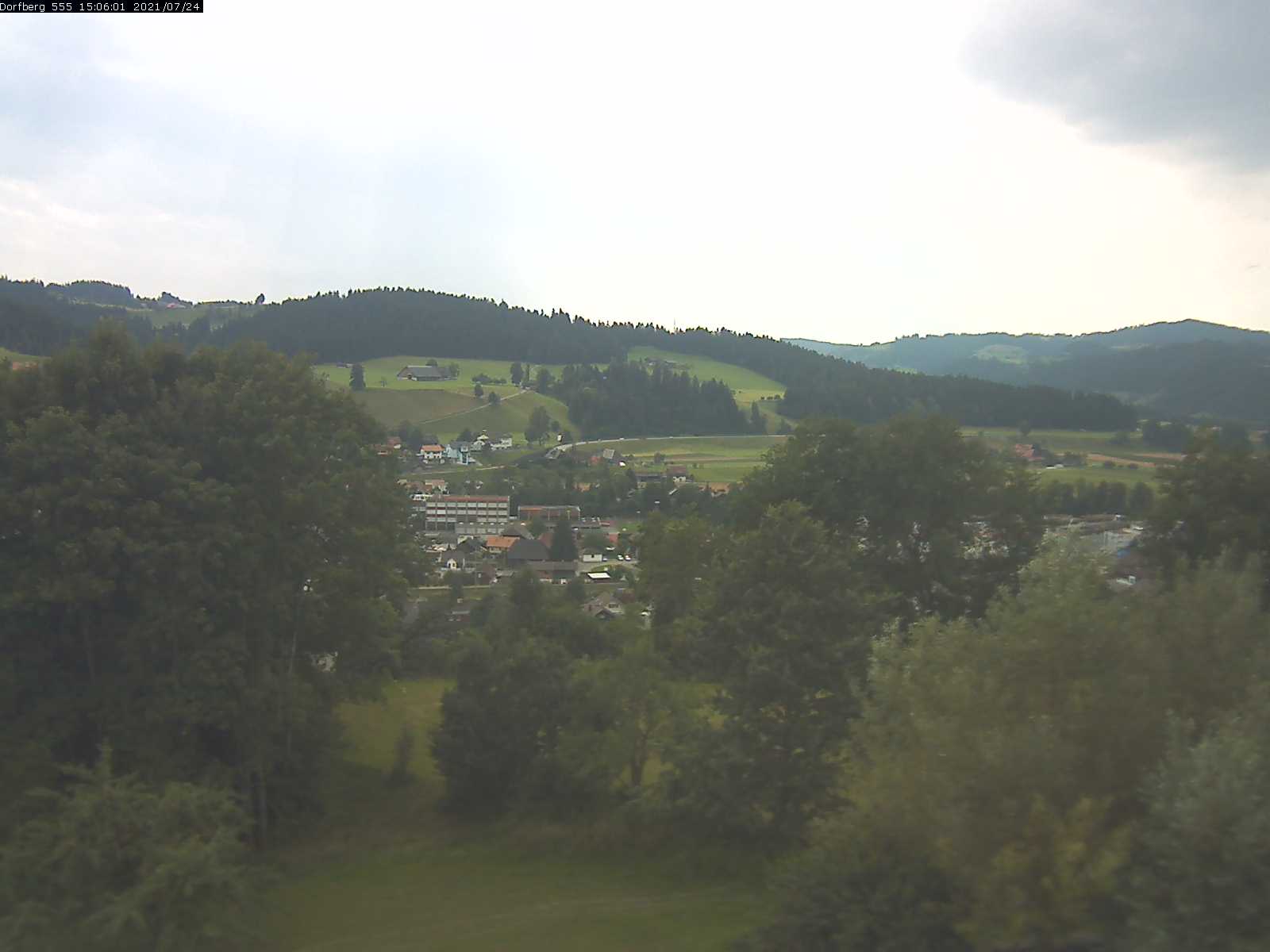 Webcam-Bild: Aussicht vom Dorfberg in Langnau 20210724-150601