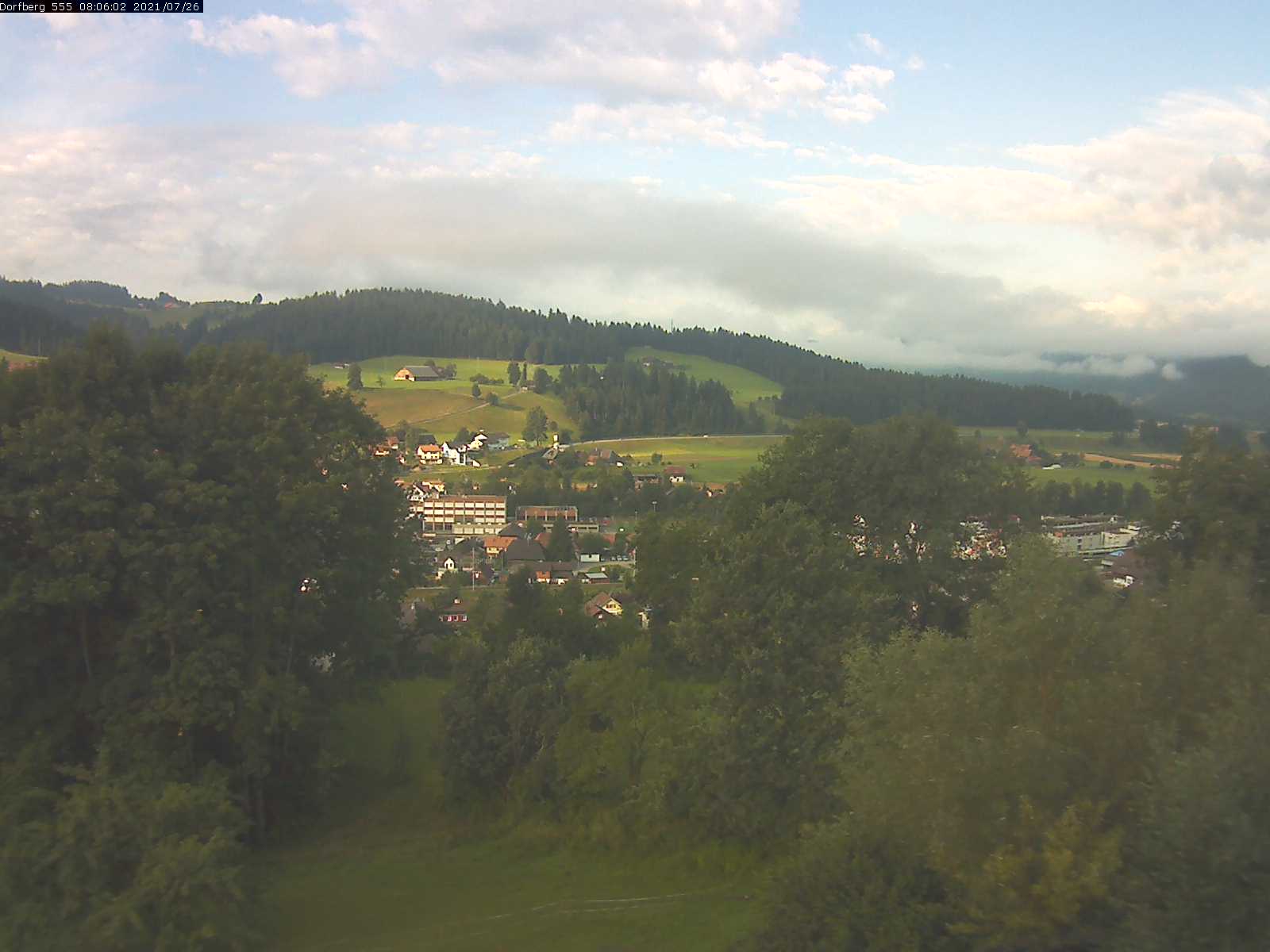 Webcam-Bild: Aussicht vom Dorfberg in Langnau 20210726-080601