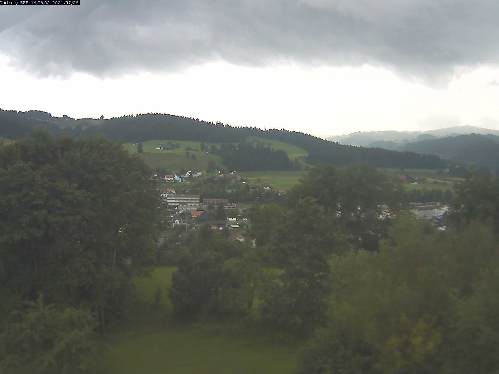 Webcam-Bild: Aussicht vom Dorfberg in Langnau 20210726-140601