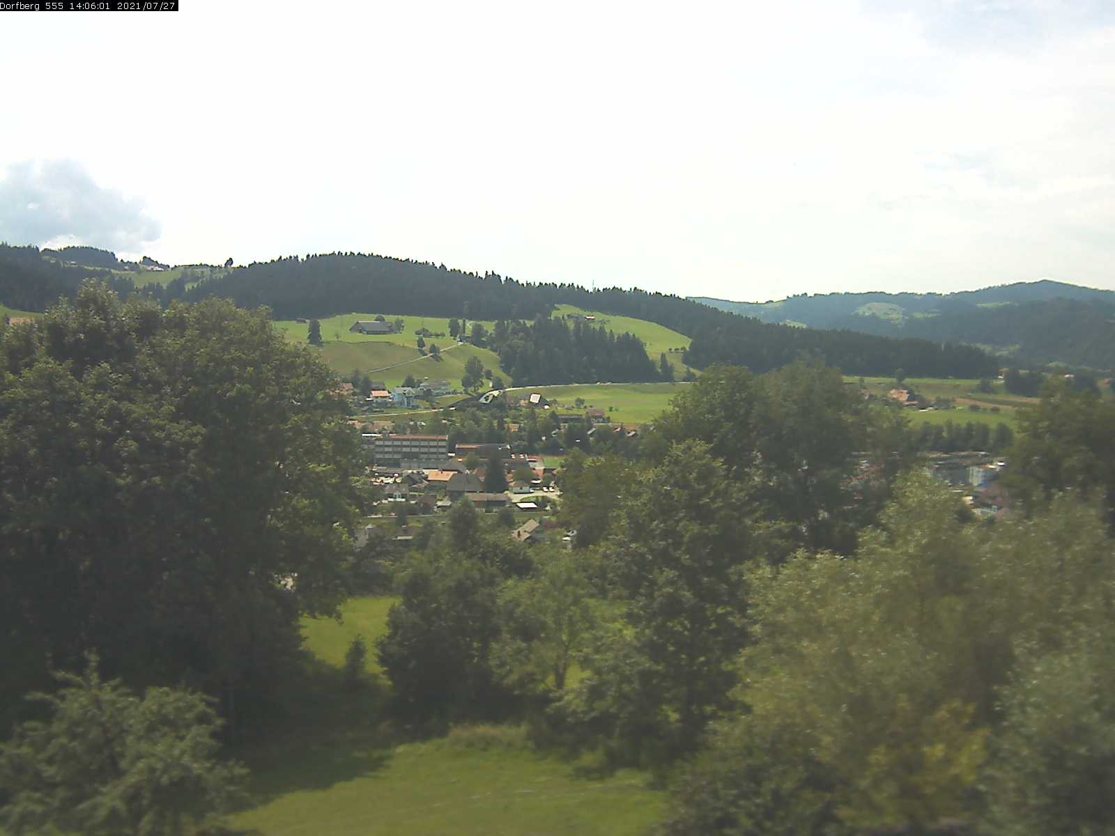 Webcam-Bild: Aussicht vom Dorfberg in Langnau 20210727-140601