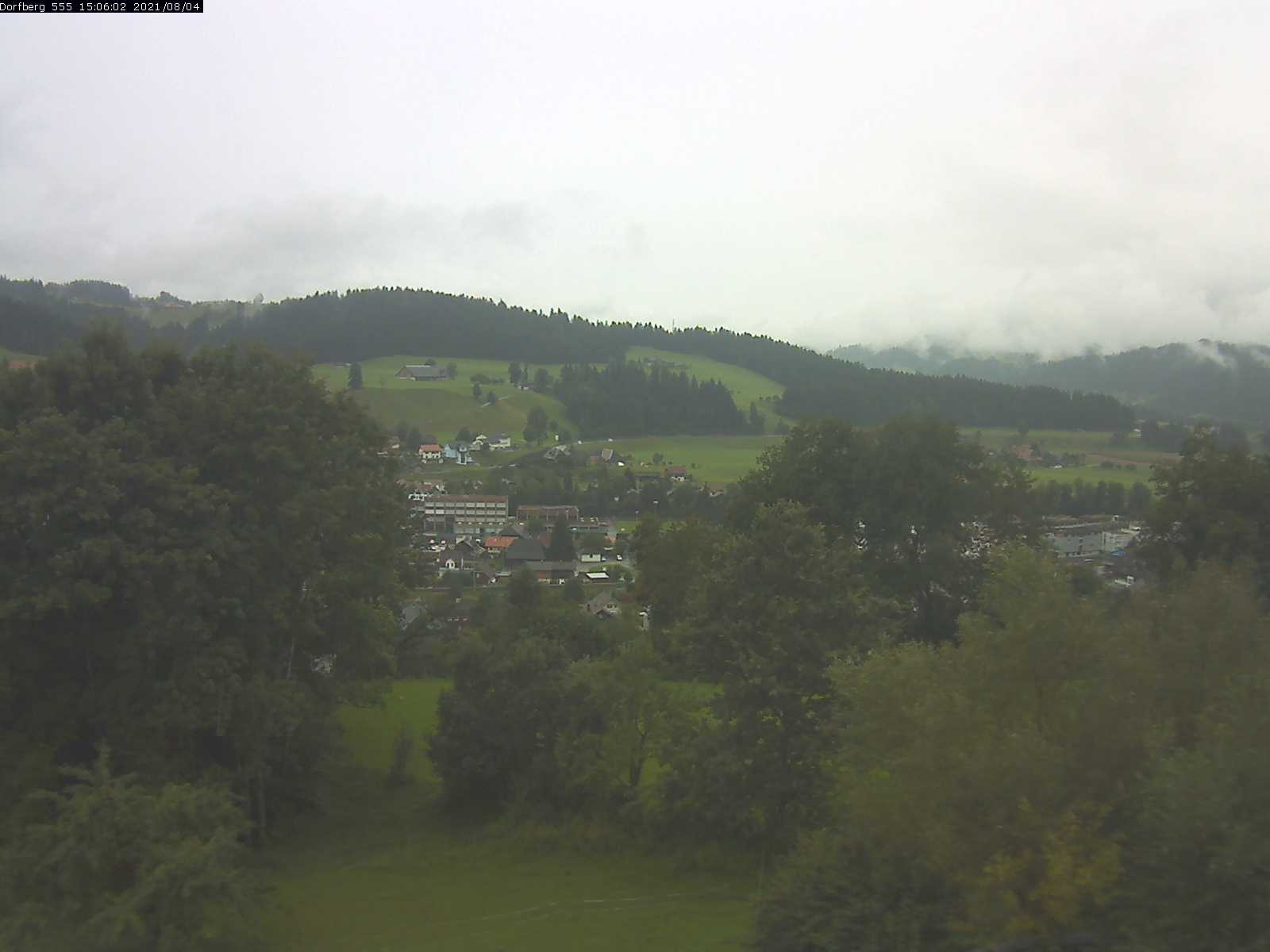 Webcam-Bild: Aussicht vom Dorfberg in Langnau 20210804-150601