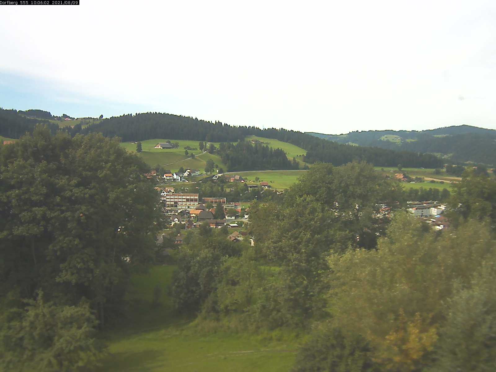 Webcam-Bild: Aussicht vom Dorfberg in Langnau 20210809-100601