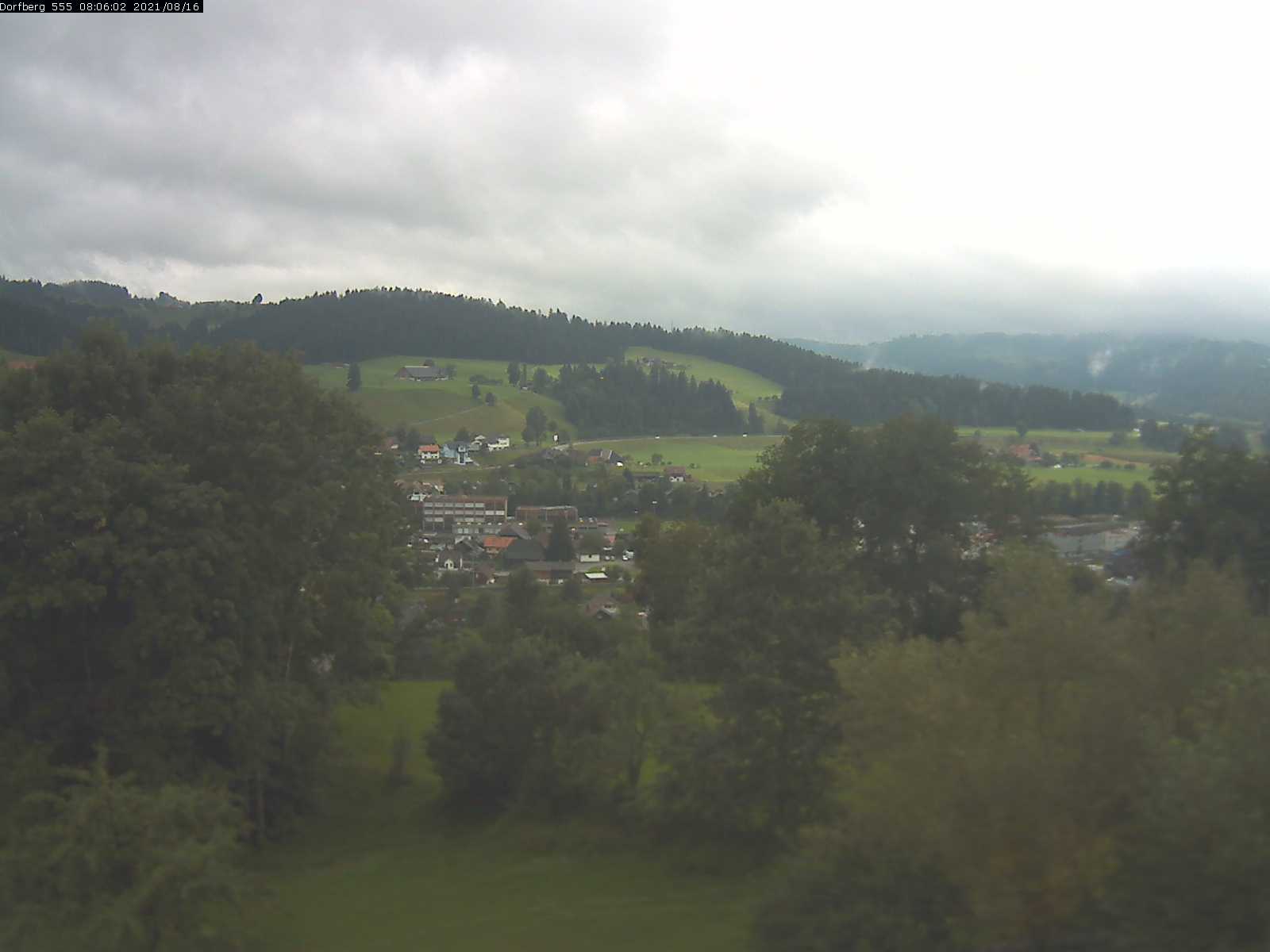 Webcam-Bild: Aussicht vom Dorfberg in Langnau 20210816-080601