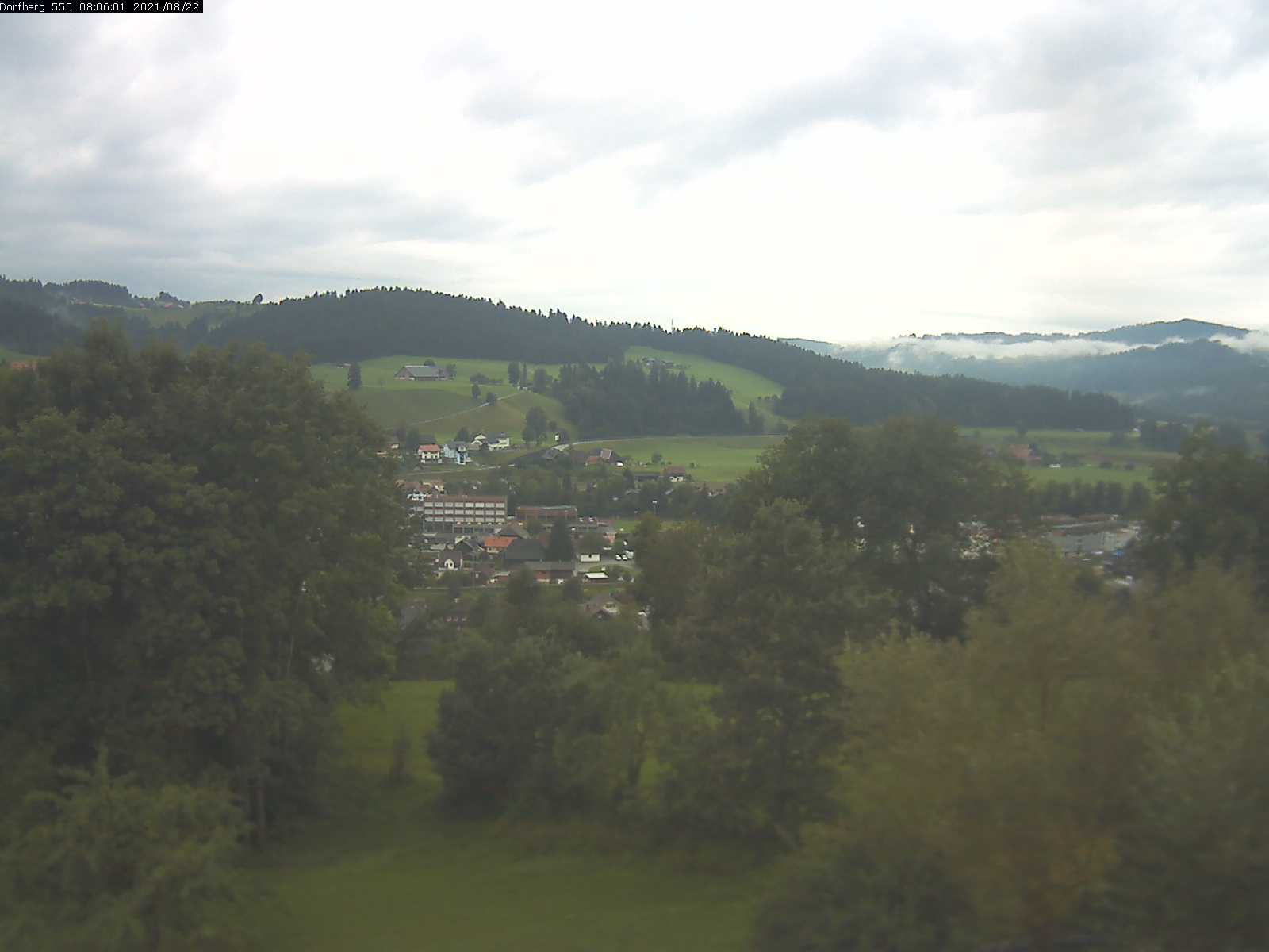 Webcam-Bild: Aussicht vom Dorfberg in Langnau 20210822-080601