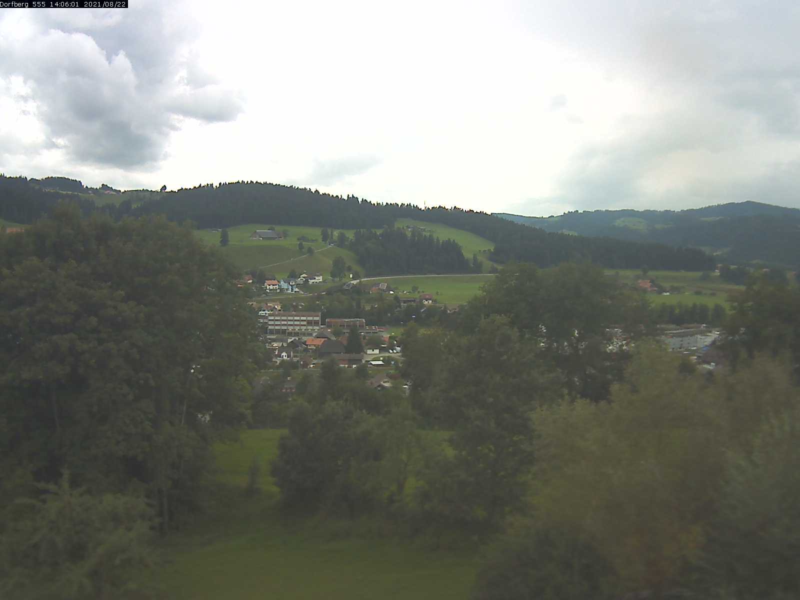 Webcam-Bild: Aussicht vom Dorfberg in Langnau 20210822-140601