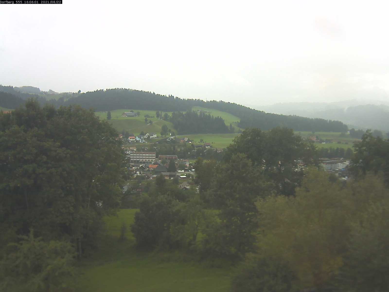 Webcam-Bild: Aussicht vom Dorfberg in Langnau 20210822-160601