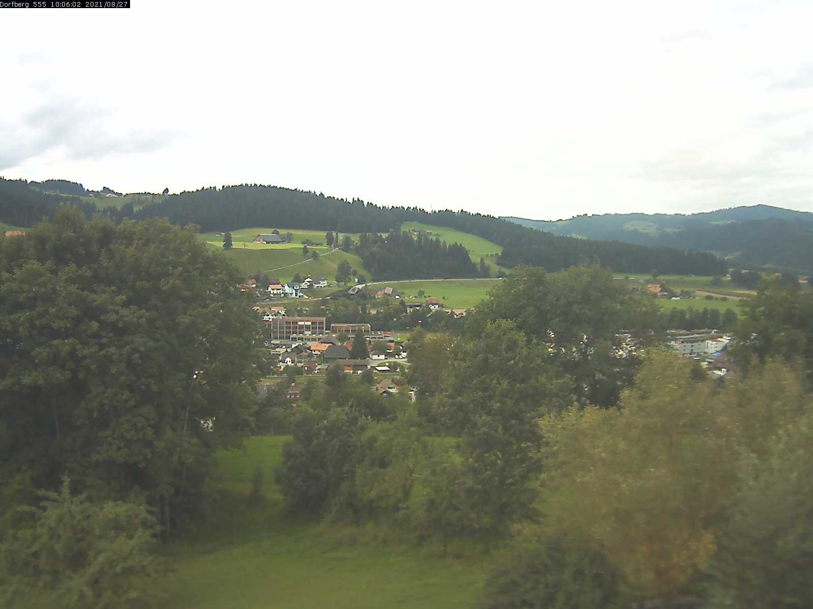 Webcam-Bild: Aussicht vom Dorfberg in Langnau 20210827-100602