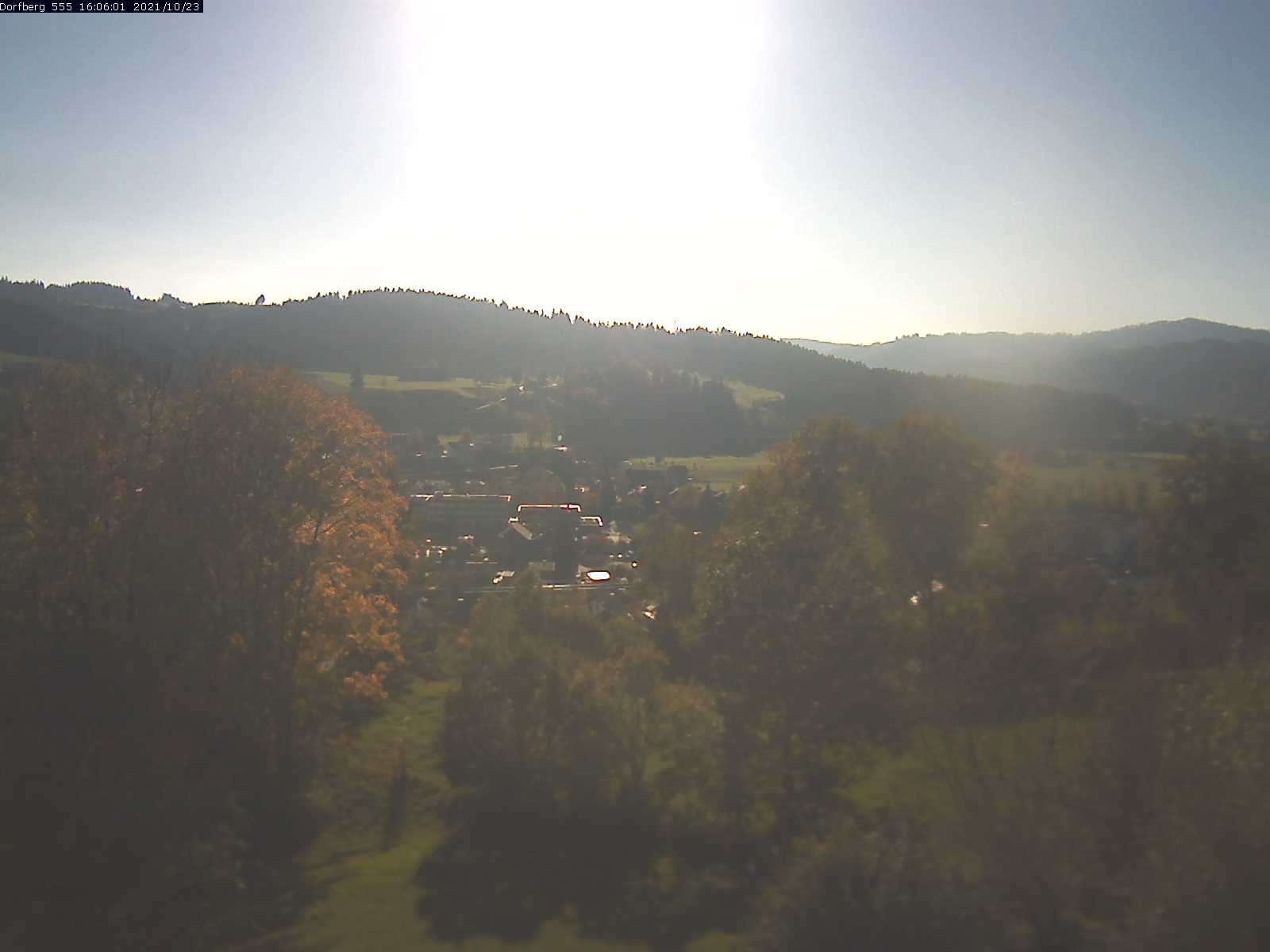 Webcam-Bild: Aussicht vom Dorfberg in Langnau 20211023-160601