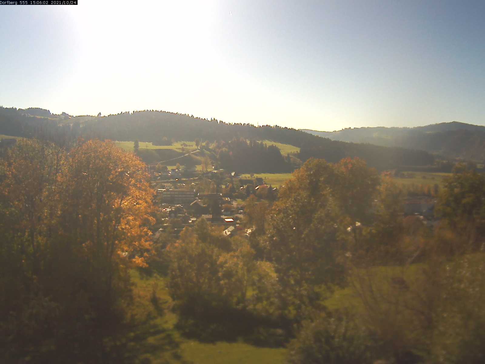 Webcam-Bild: Aussicht vom Dorfberg in Langnau 20211024-150601