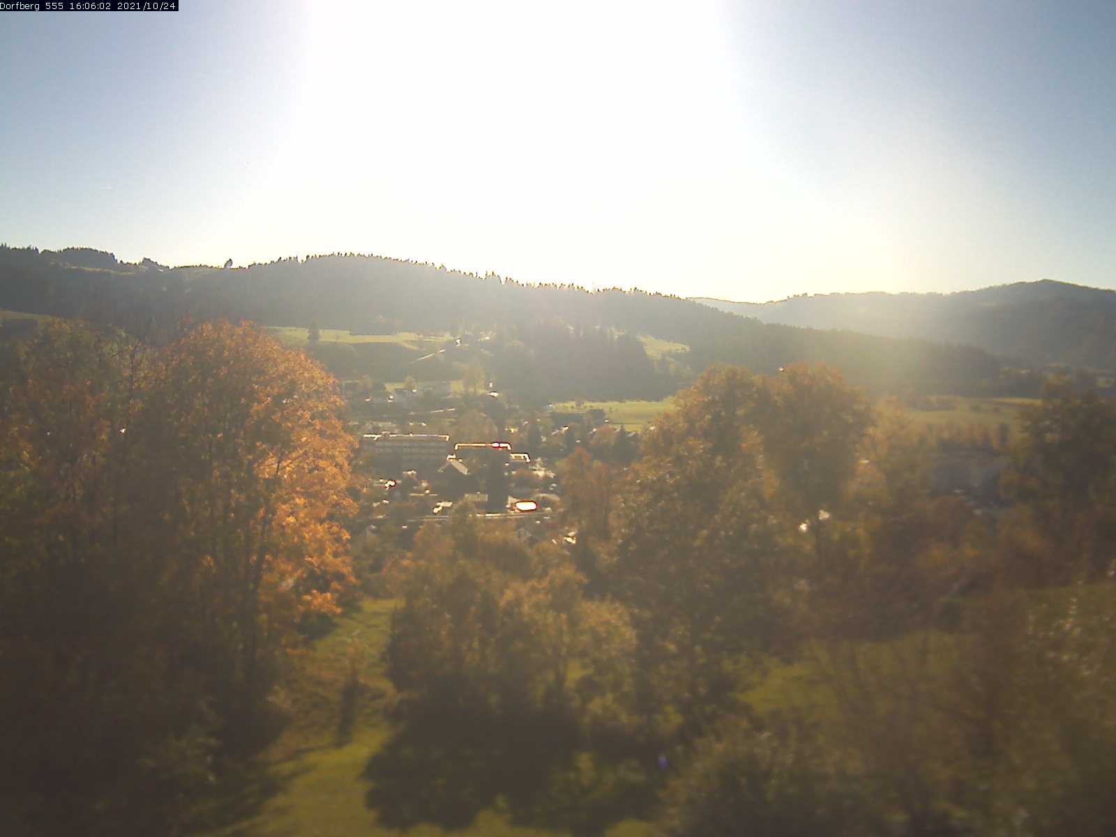 Webcam-Bild: Aussicht vom Dorfberg in Langnau 20211024-160601