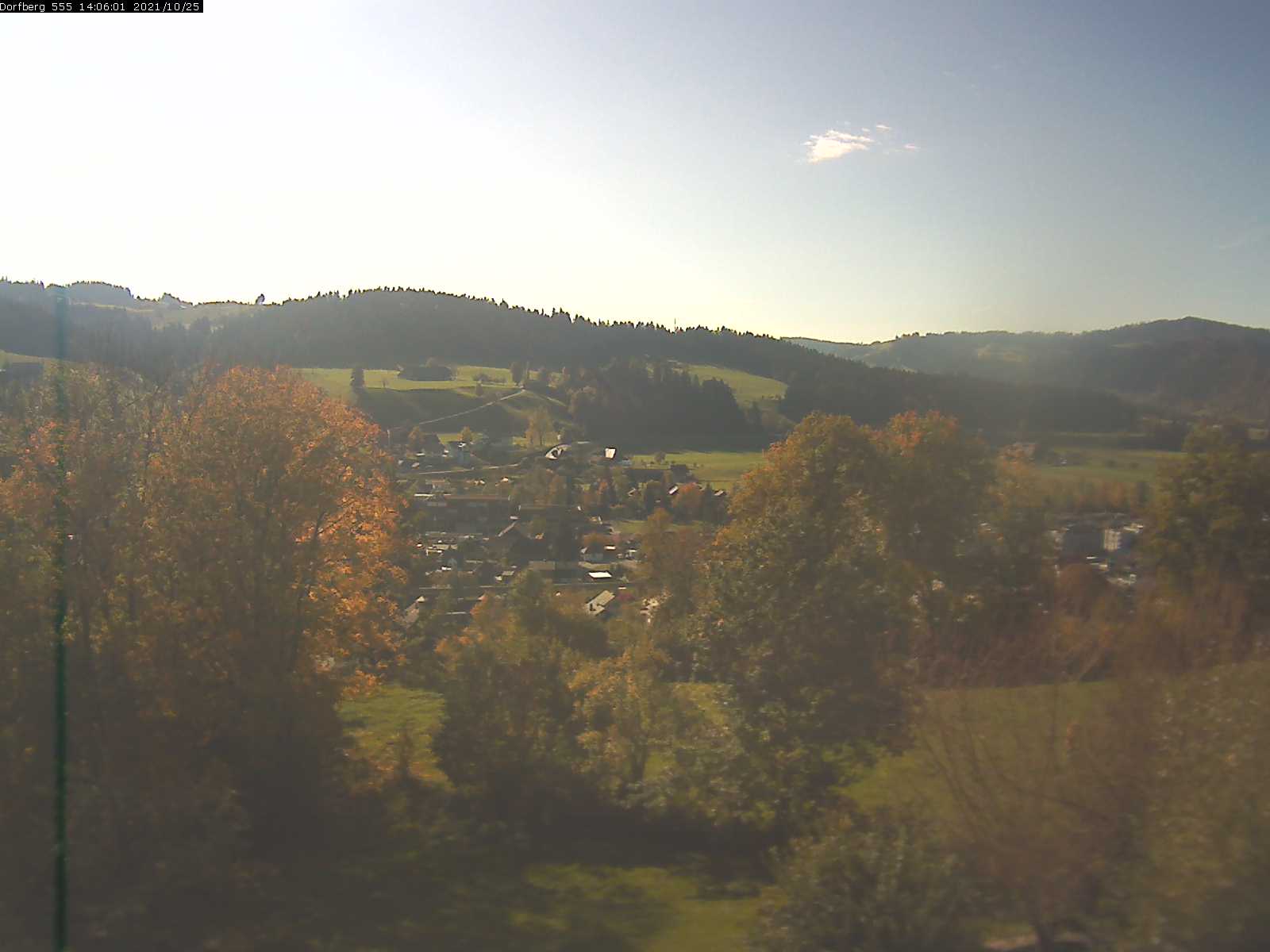 Webcam-Bild: Aussicht vom Dorfberg in Langnau 20211025-140601