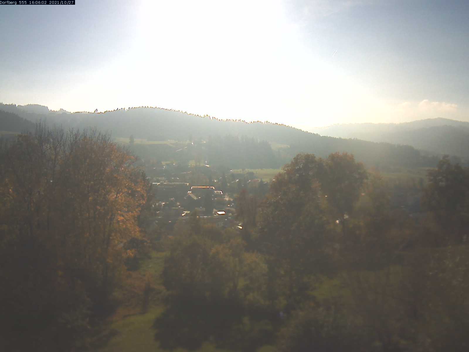 Webcam-Bild: Aussicht vom Dorfberg in Langnau 20211027-160601