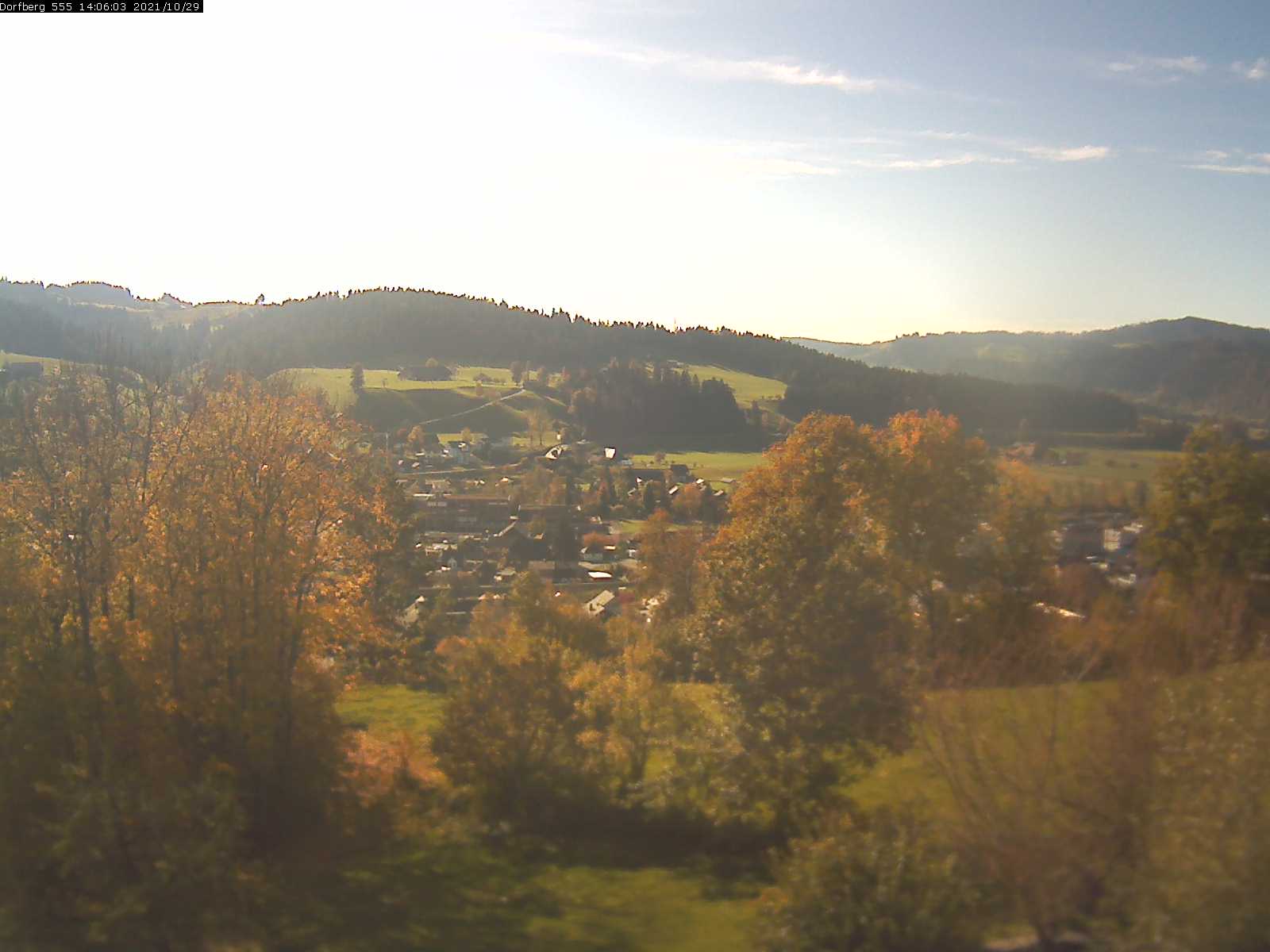 Webcam-Bild: Aussicht vom Dorfberg in Langnau 20211029-140601