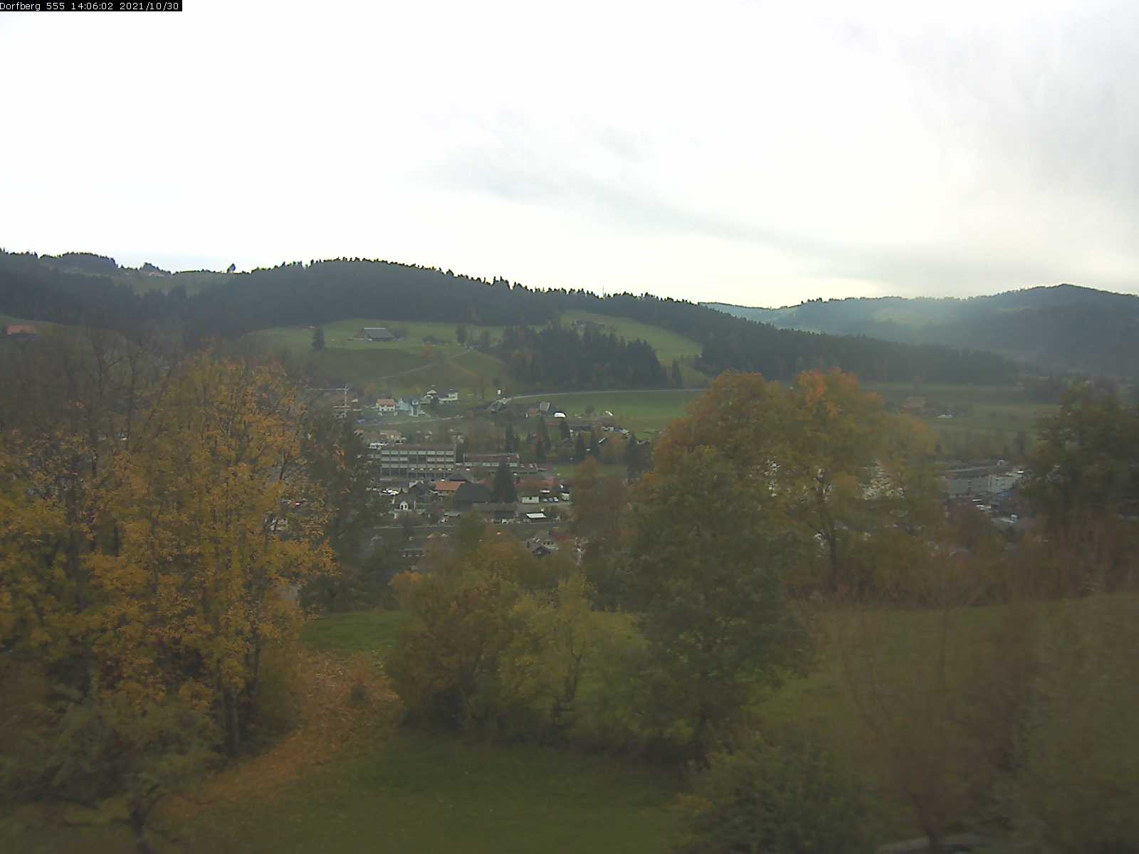 Webcam-Bild: Aussicht vom Dorfberg in Langnau 20211030-140601