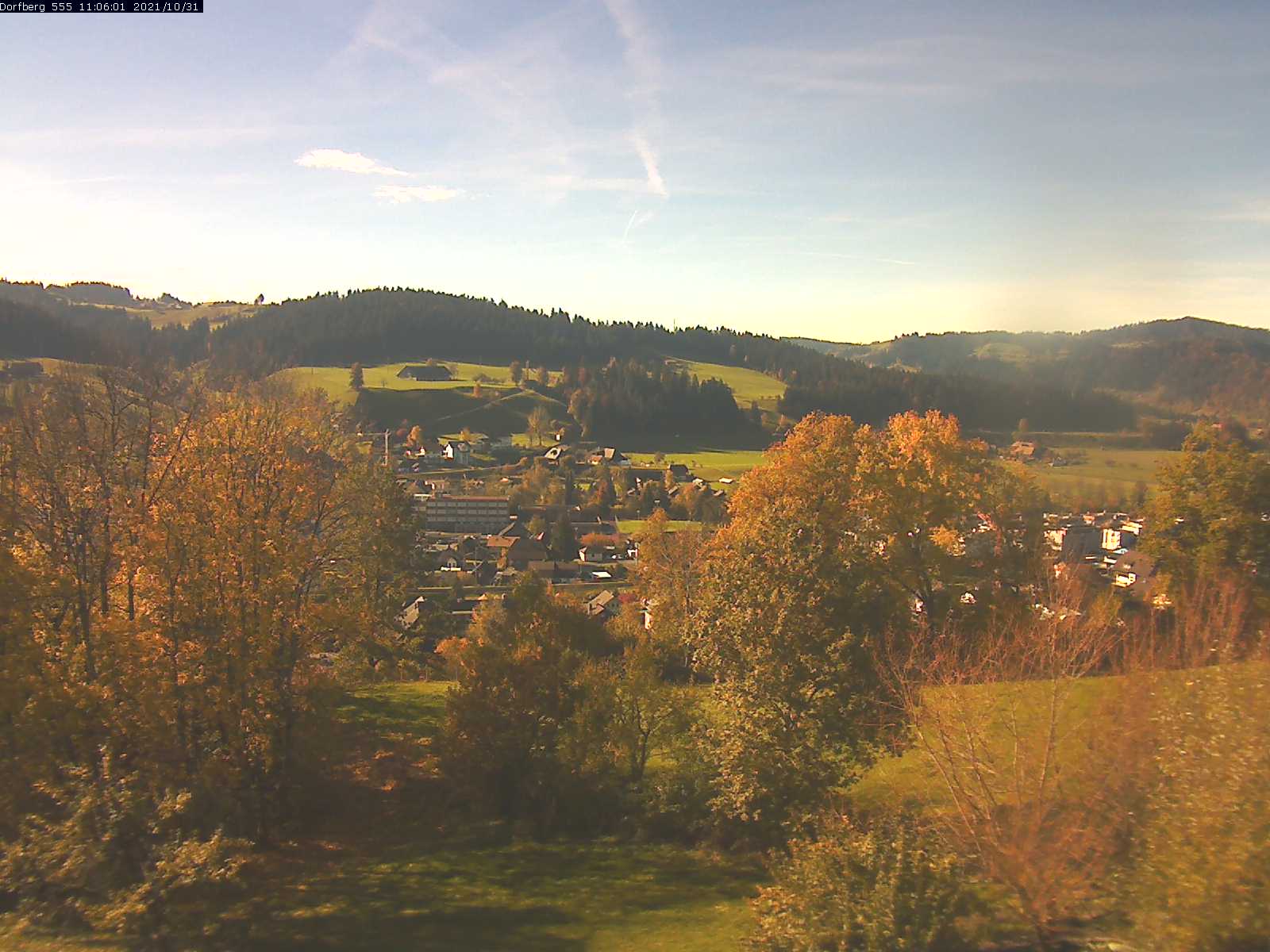 Webcam-Bild: Aussicht vom Dorfberg in Langnau 20211031-110601