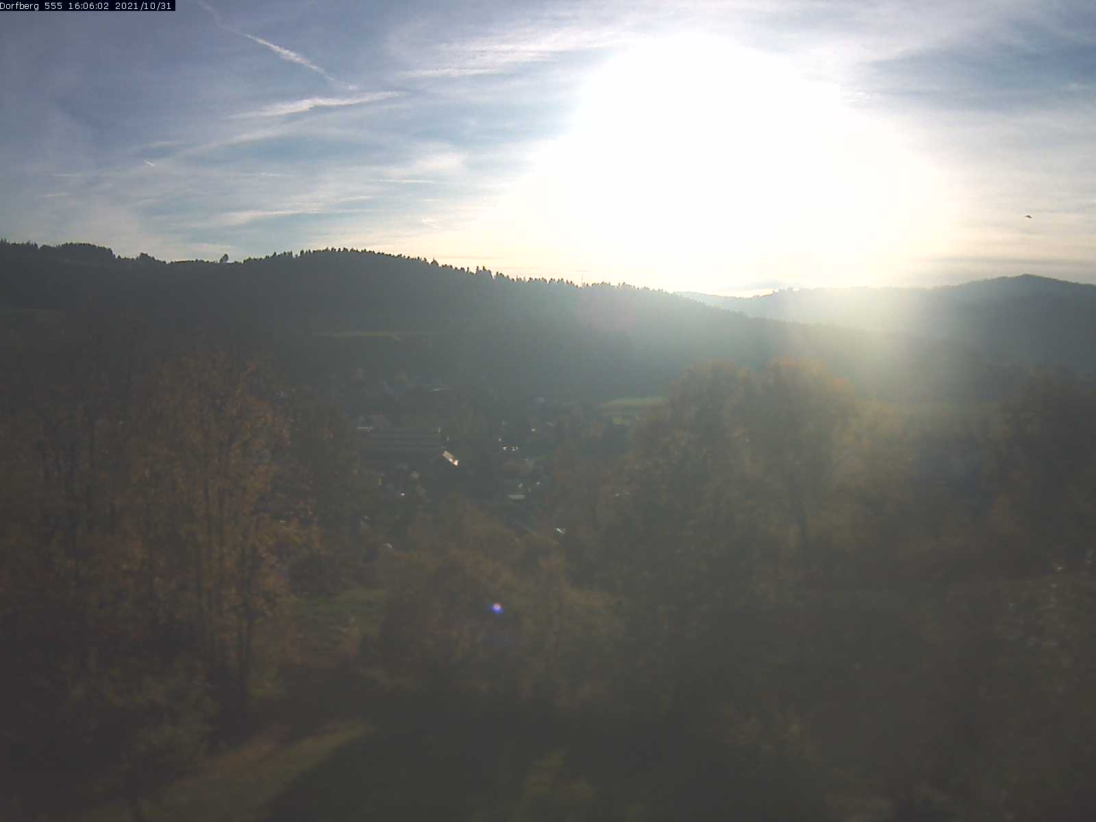 Webcam-Bild: Aussicht vom Dorfberg in Langnau 20211031-160601