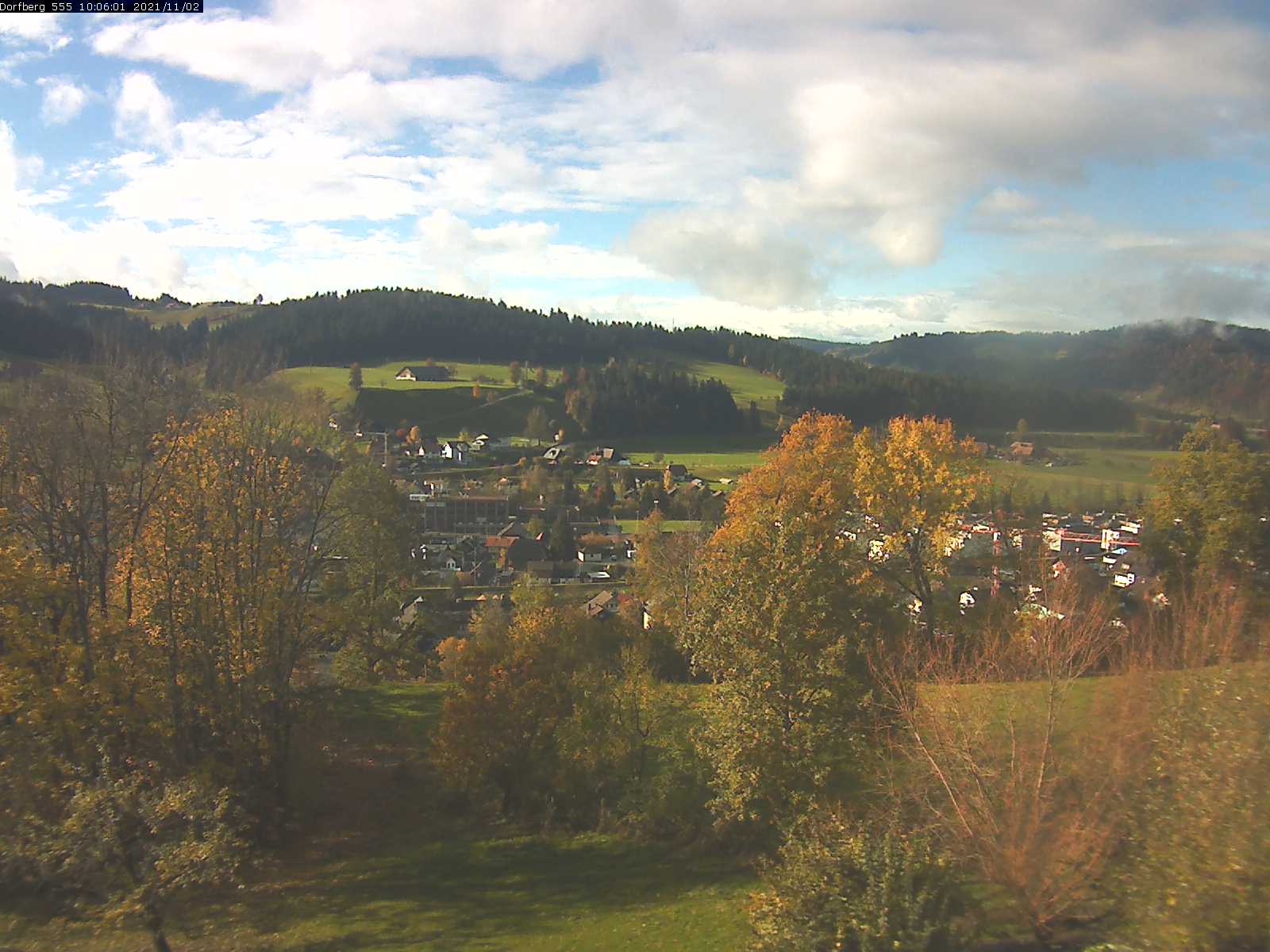 Webcam-Bild: Aussicht vom Dorfberg in Langnau 20211102-100601
