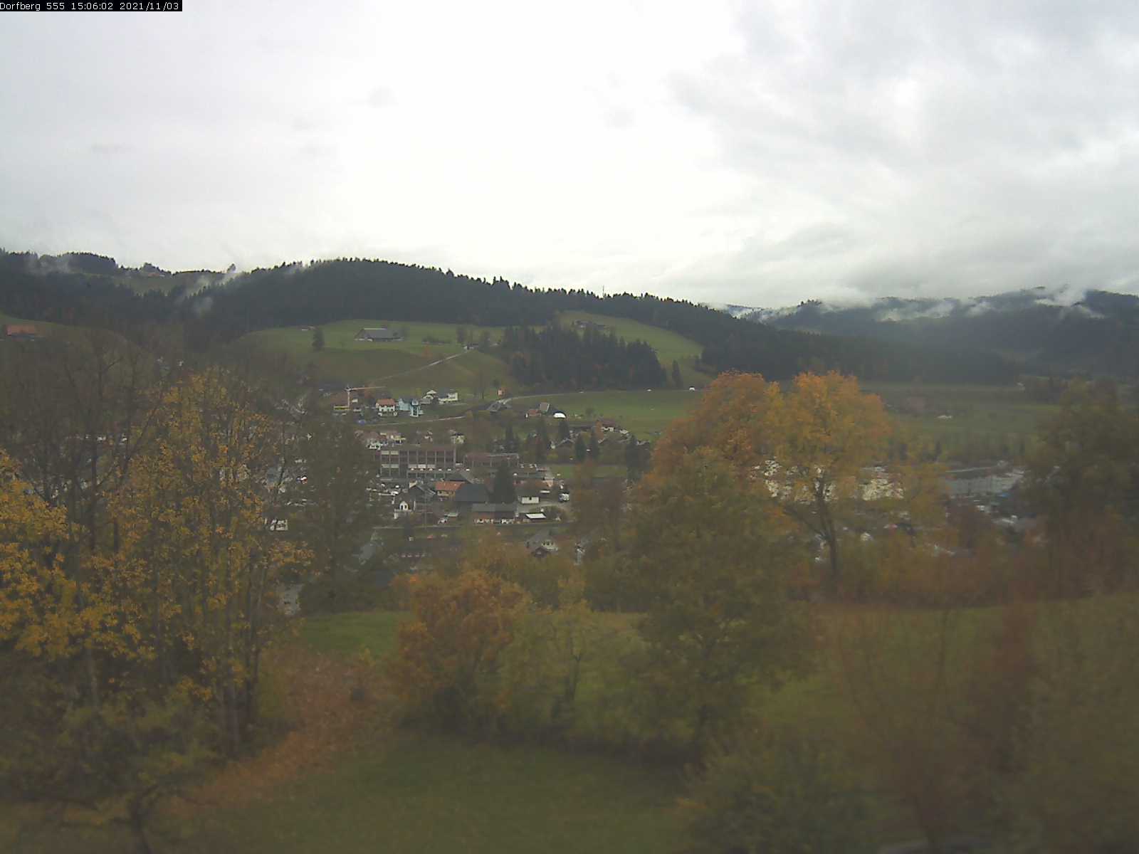 Webcam-Bild: Aussicht vom Dorfberg in Langnau 20211103-150601