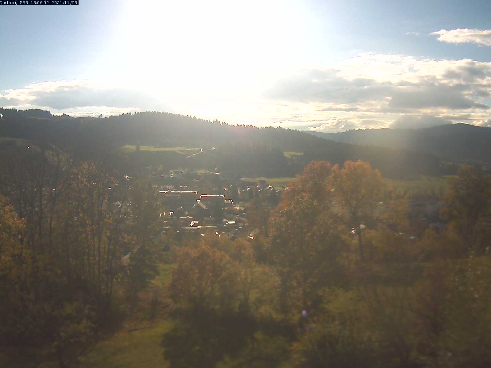 Webcam-Bild: Aussicht vom Dorfberg in Langnau 20211105-150601