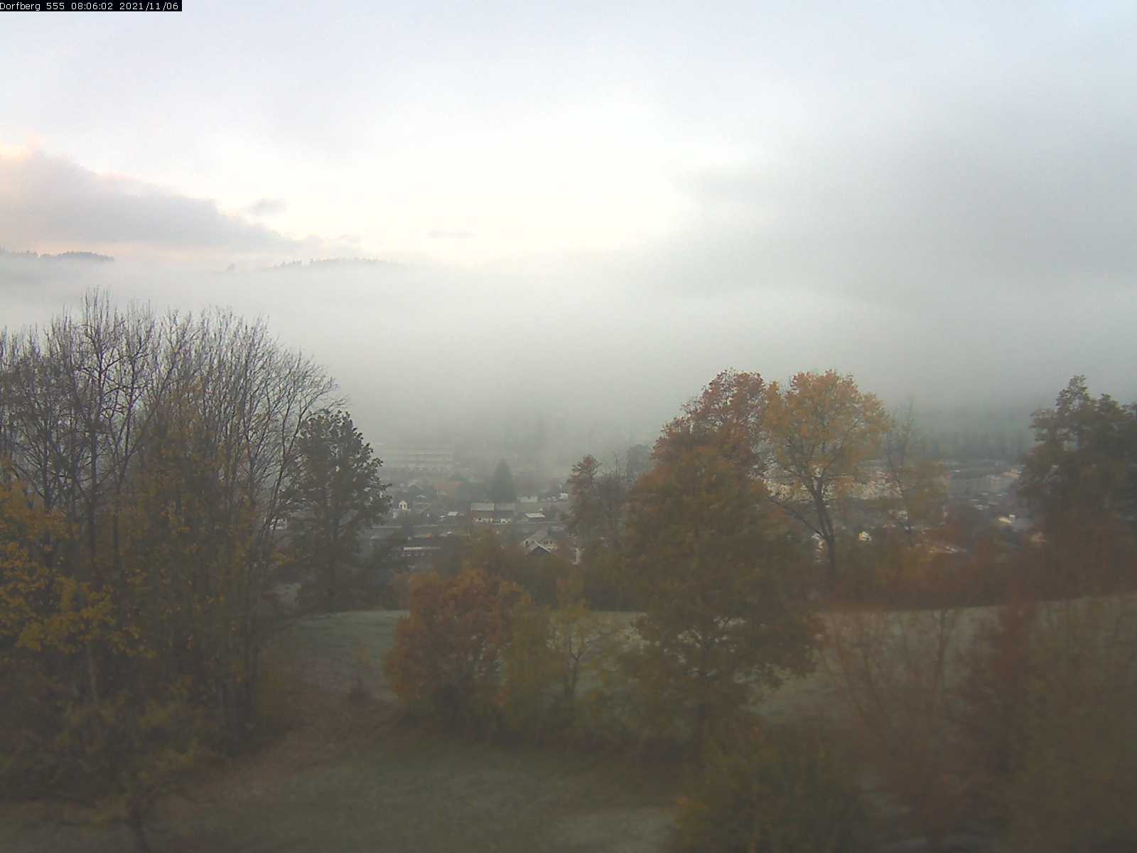 Webcam-Bild: Aussicht vom Dorfberg in Langnau 20211106-080601