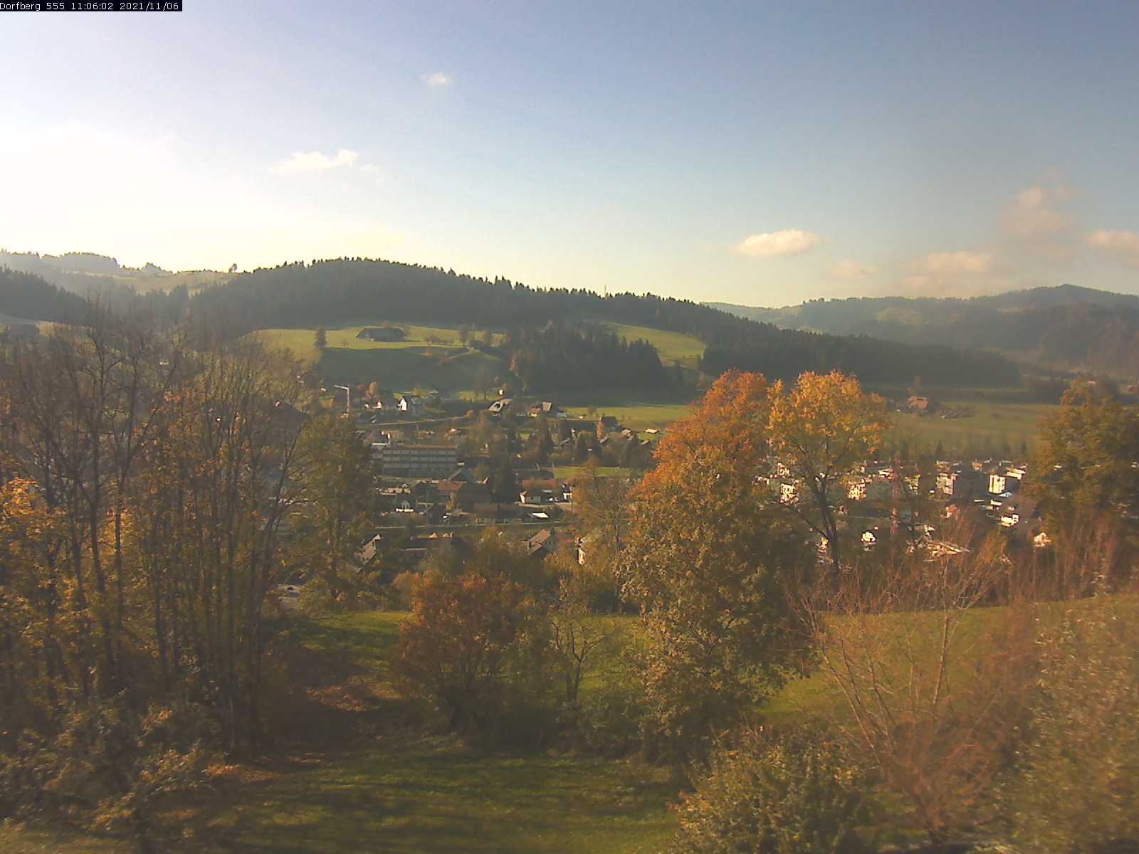 Webcam-Bild: Aussicht vom Dorfberg in Langnau 20211106-110601
