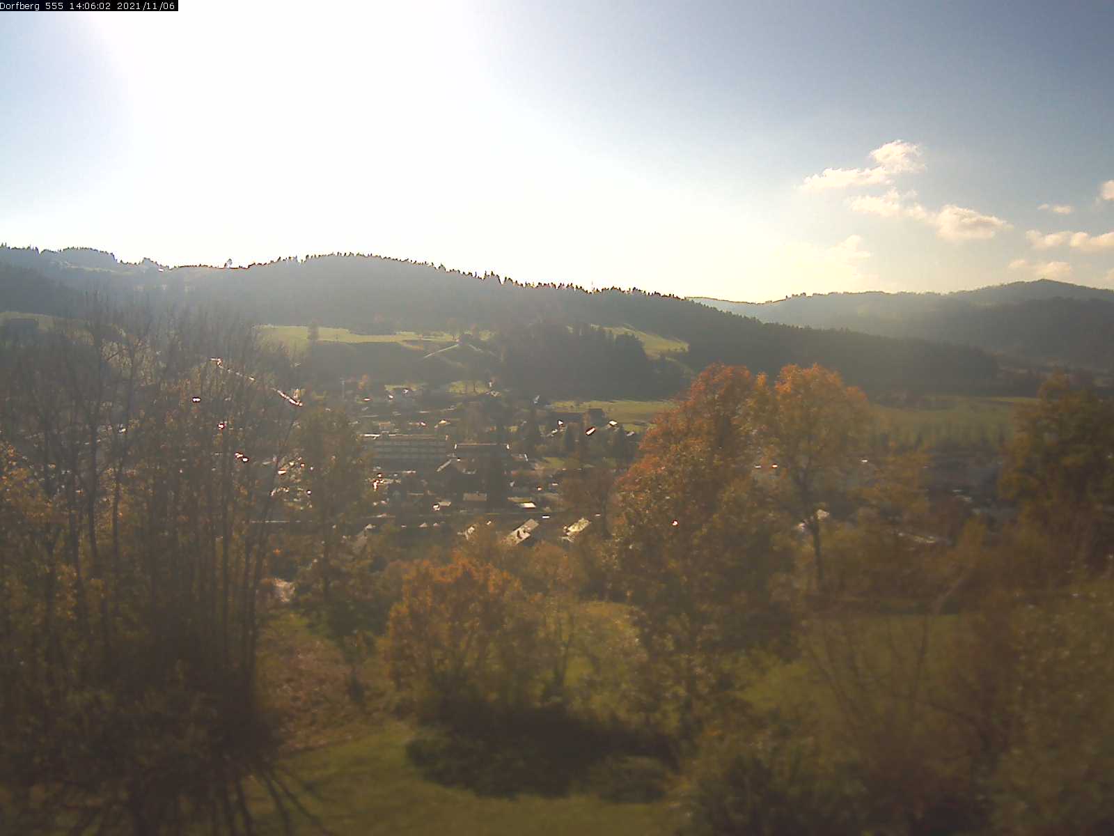 Webcam-Bild: Aussicht vom Dorfberg in Langnau 20211106-140601
